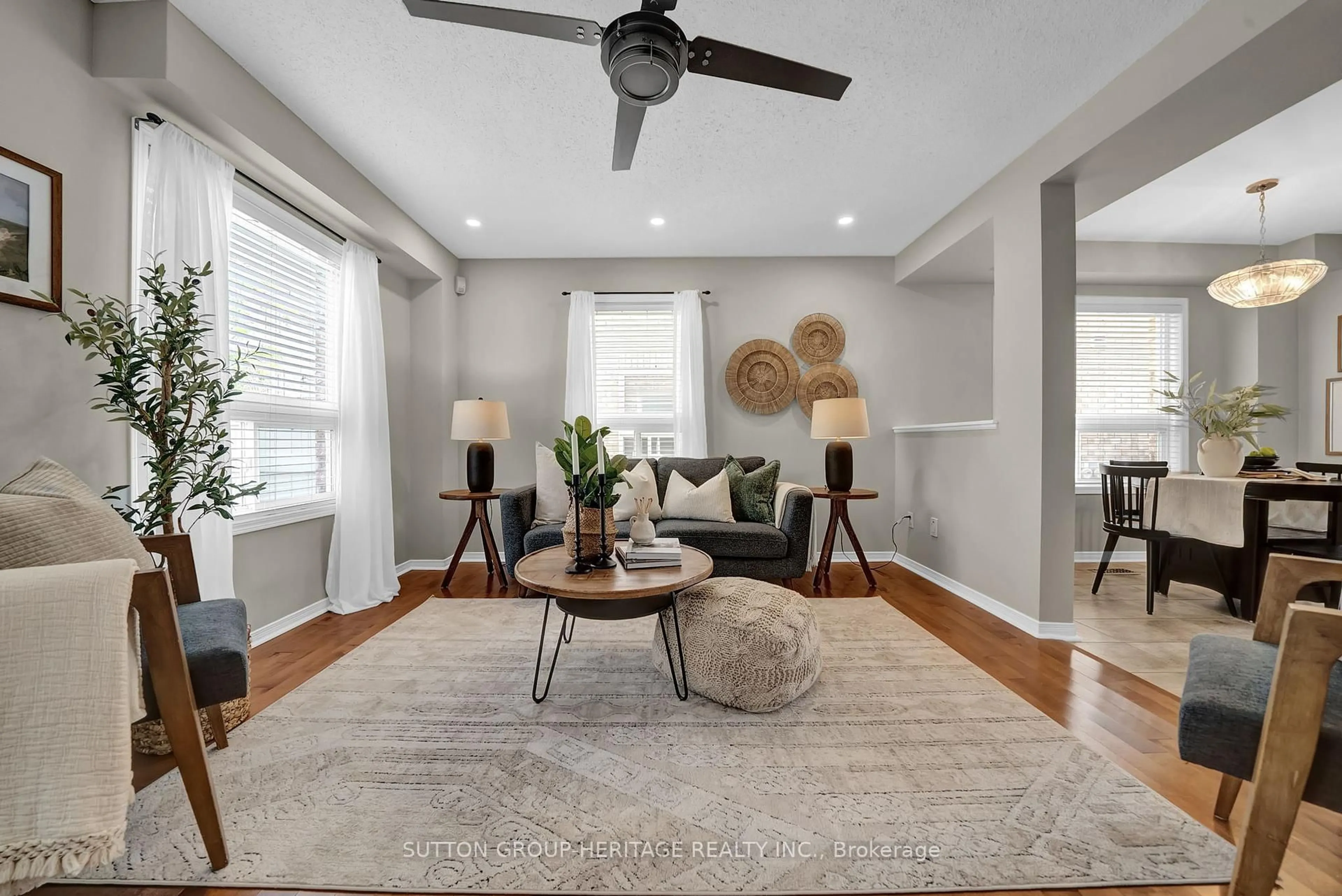 Living room with furniture, unknown for 460 Woodmount Dr #38, Oshawa Ontario L1K 0K3