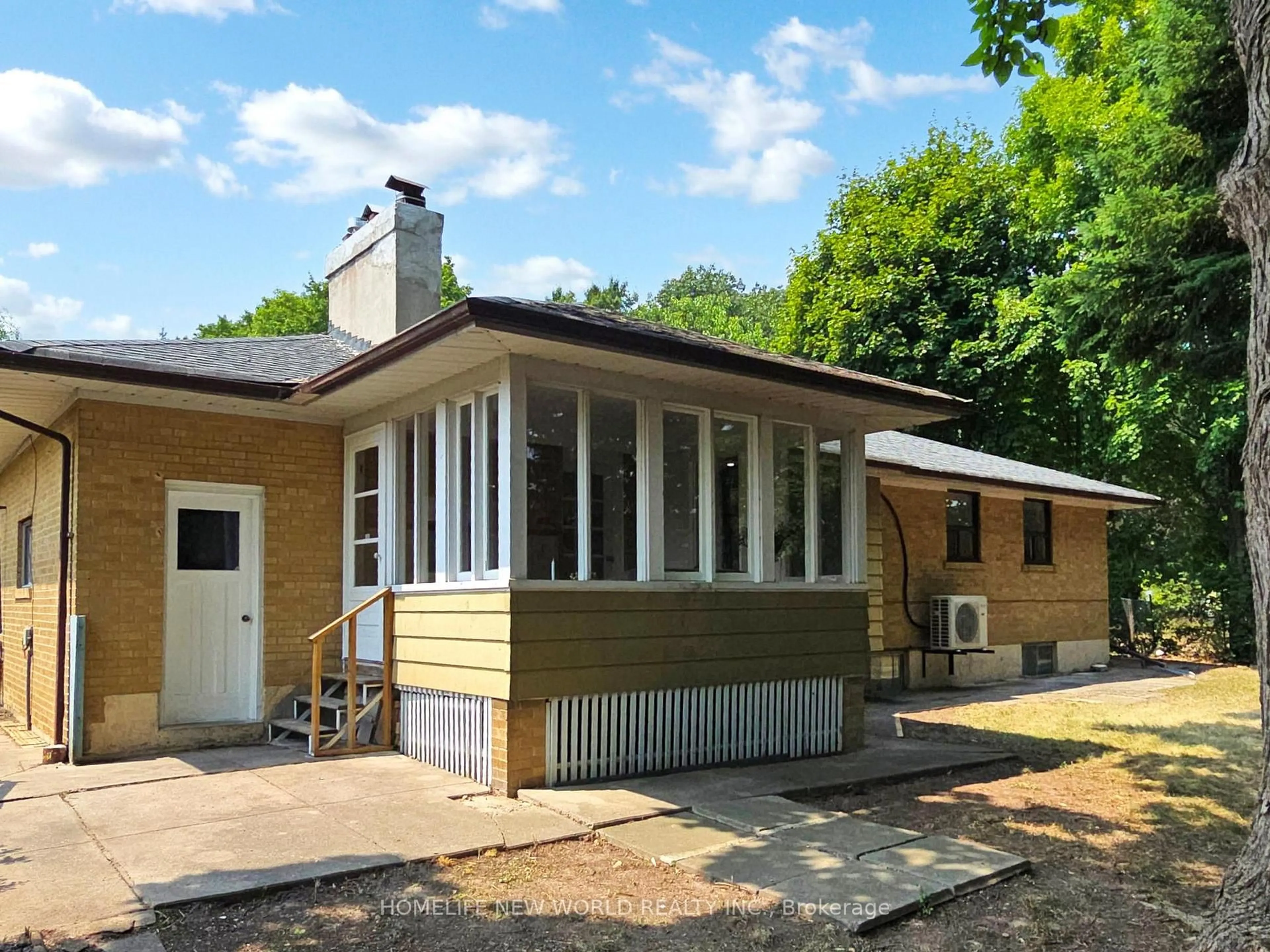 Home with vinyl exterior material, building for 65 Donalda Cres, Toronto Ontario M1S 1N8