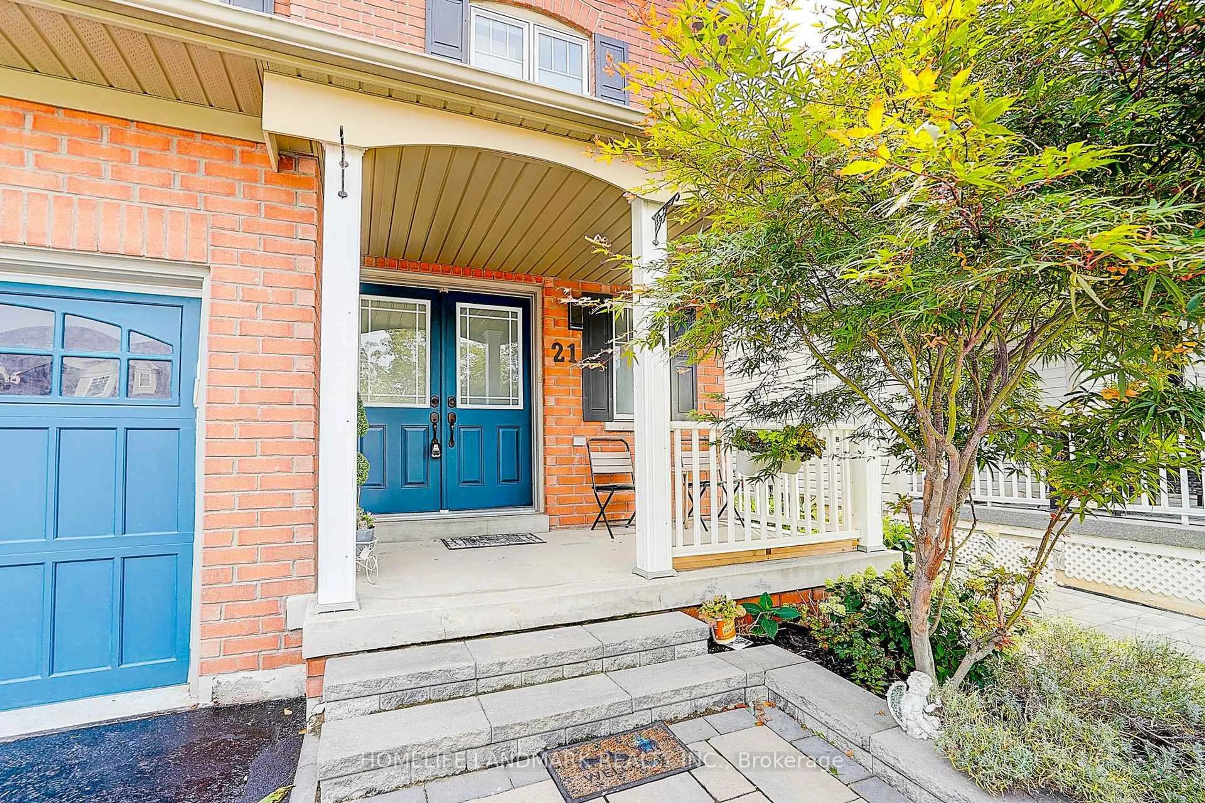 Unknown for 21 Donlevy Cres, Whitby Ontario L1R 0B9