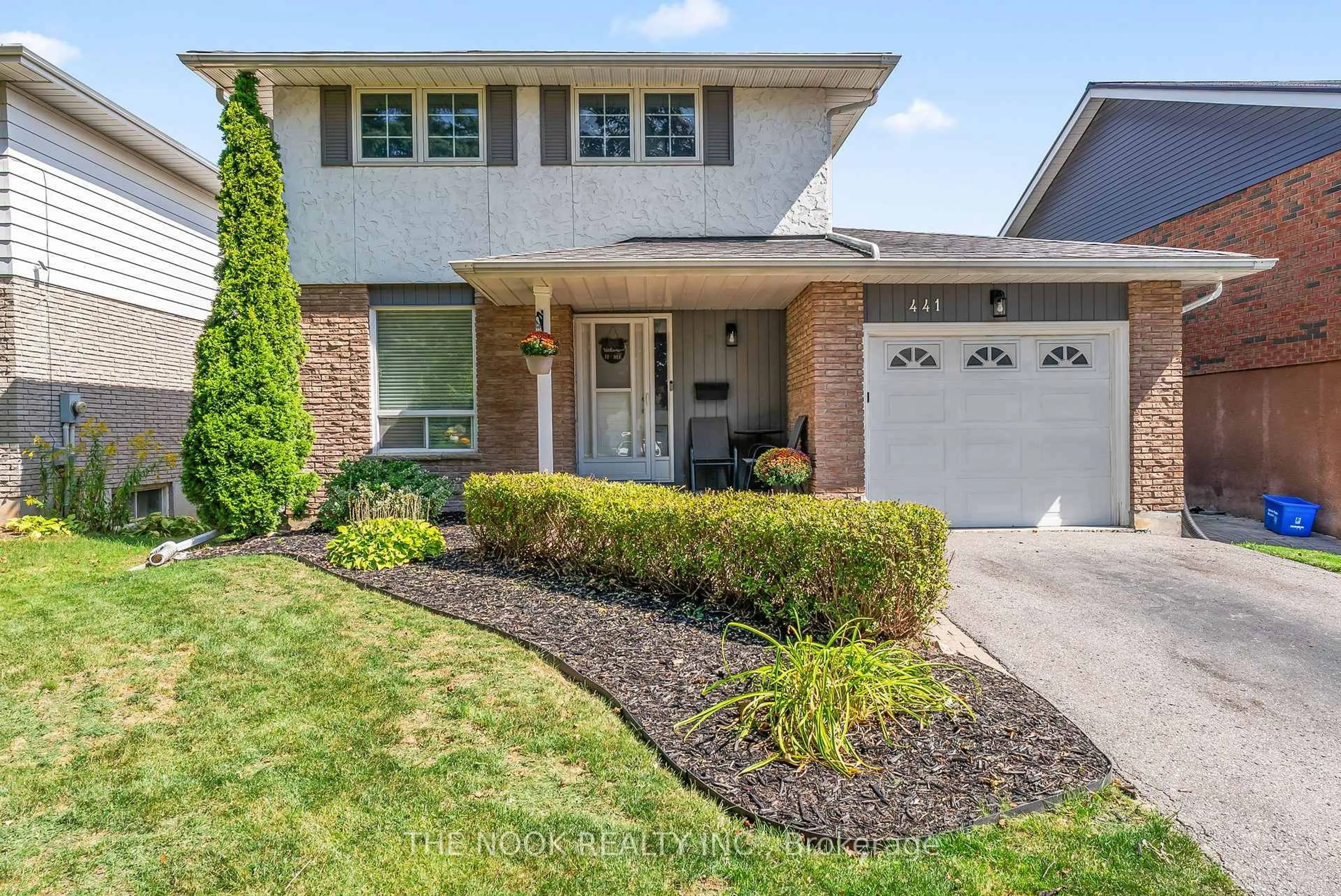 Home with brick exterior material, street for 441 Charrington Ave, Oshawa Ontario L1G 7P2