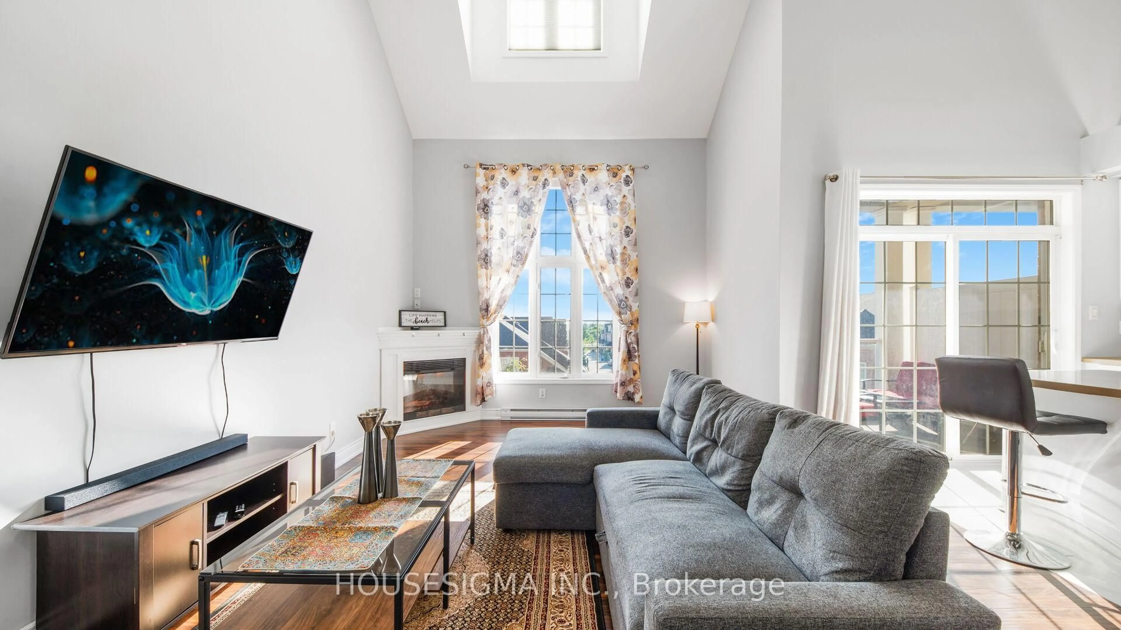 Living room with furniture, unknown for 18 Lovegrove Lane, Ajax Ontario L1S 0E7
