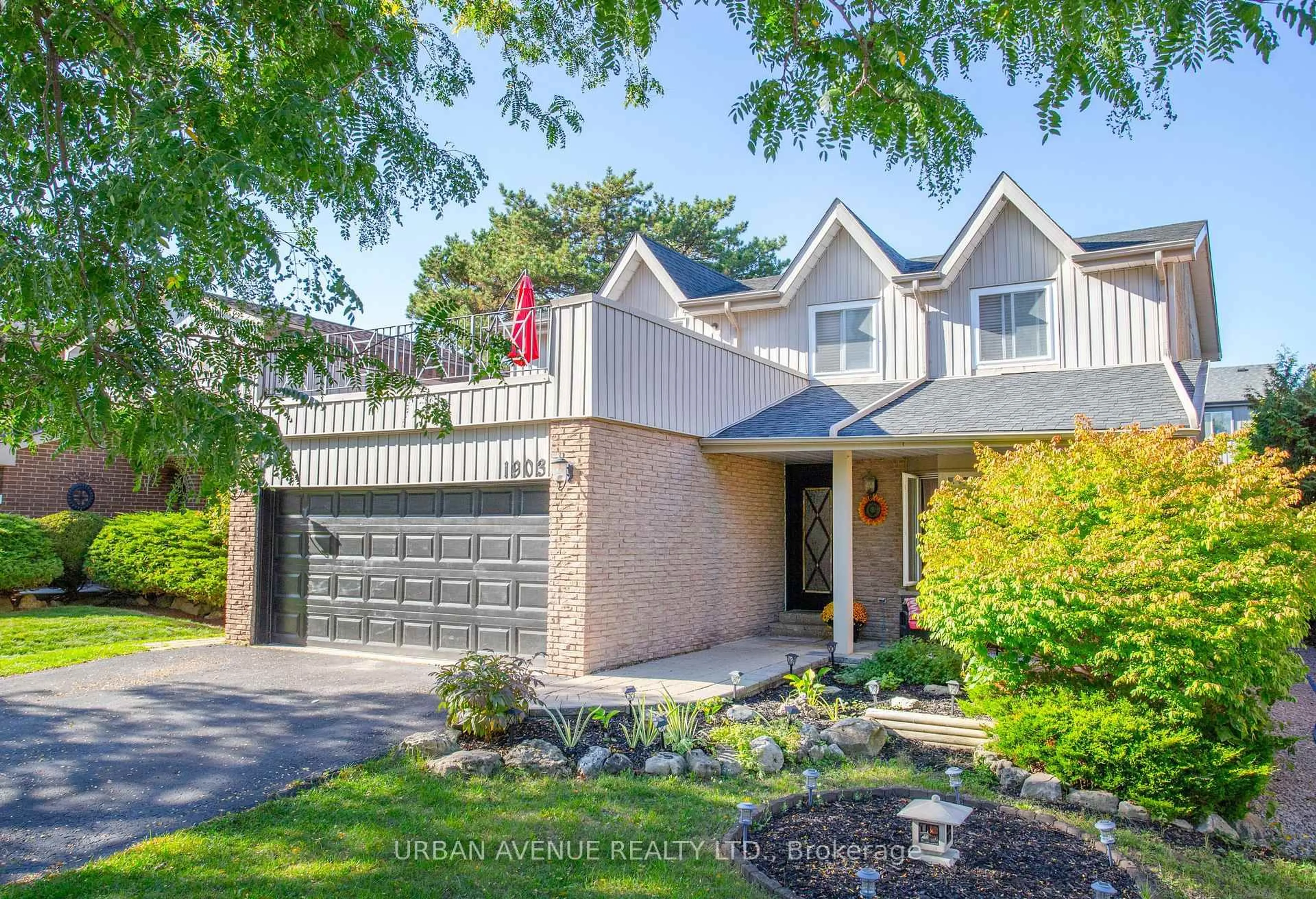 Home with brick exterior material, street for 1903 New St, Pickering Ontario L1V 3J8