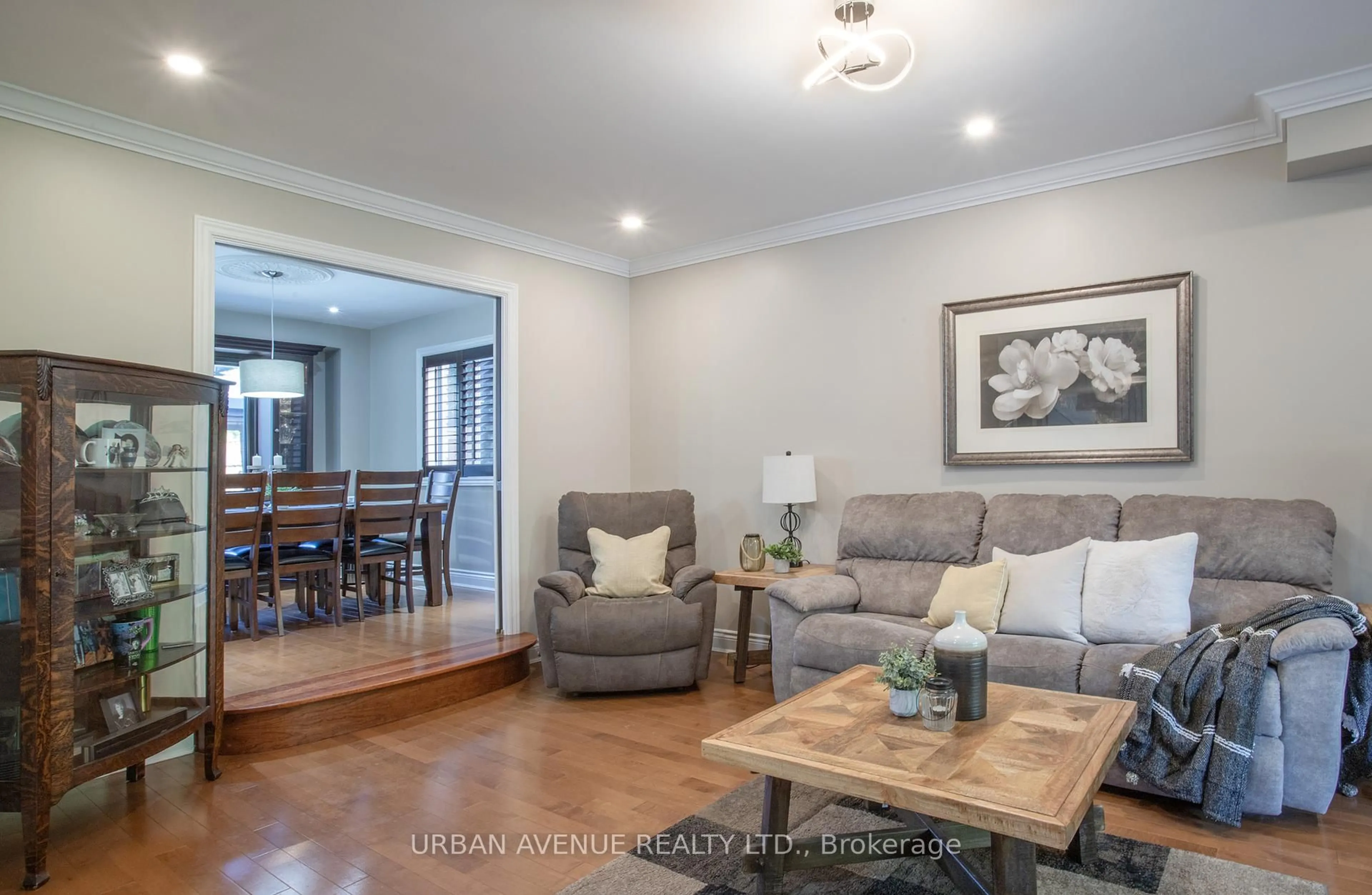 Living room with furniture, unknown for 1903 New St, Pickering Ontario L1V 3J8