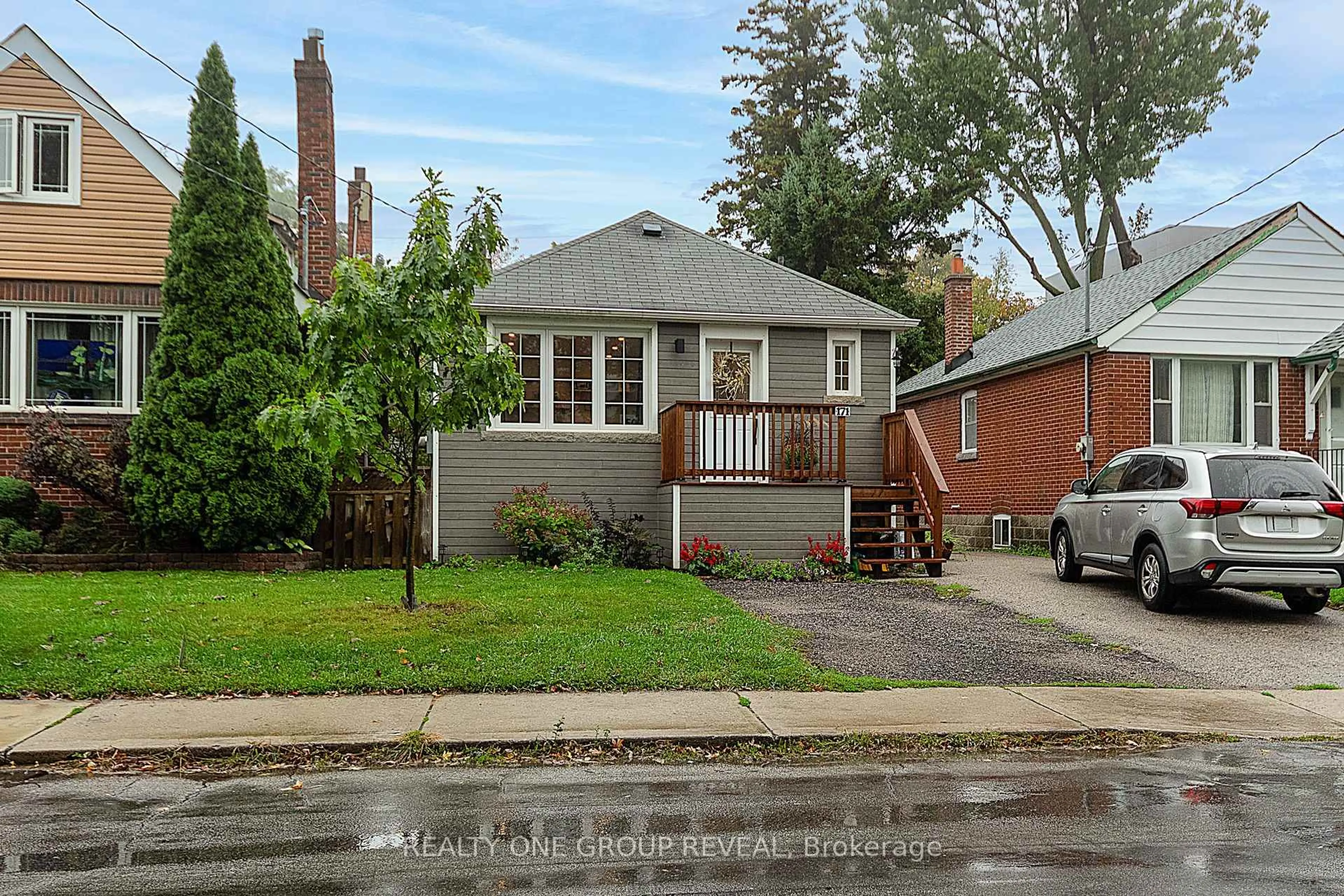 Home with brick exterior material, street for 171 McIntosh St, Toronto Ontario M1N 3Y8
