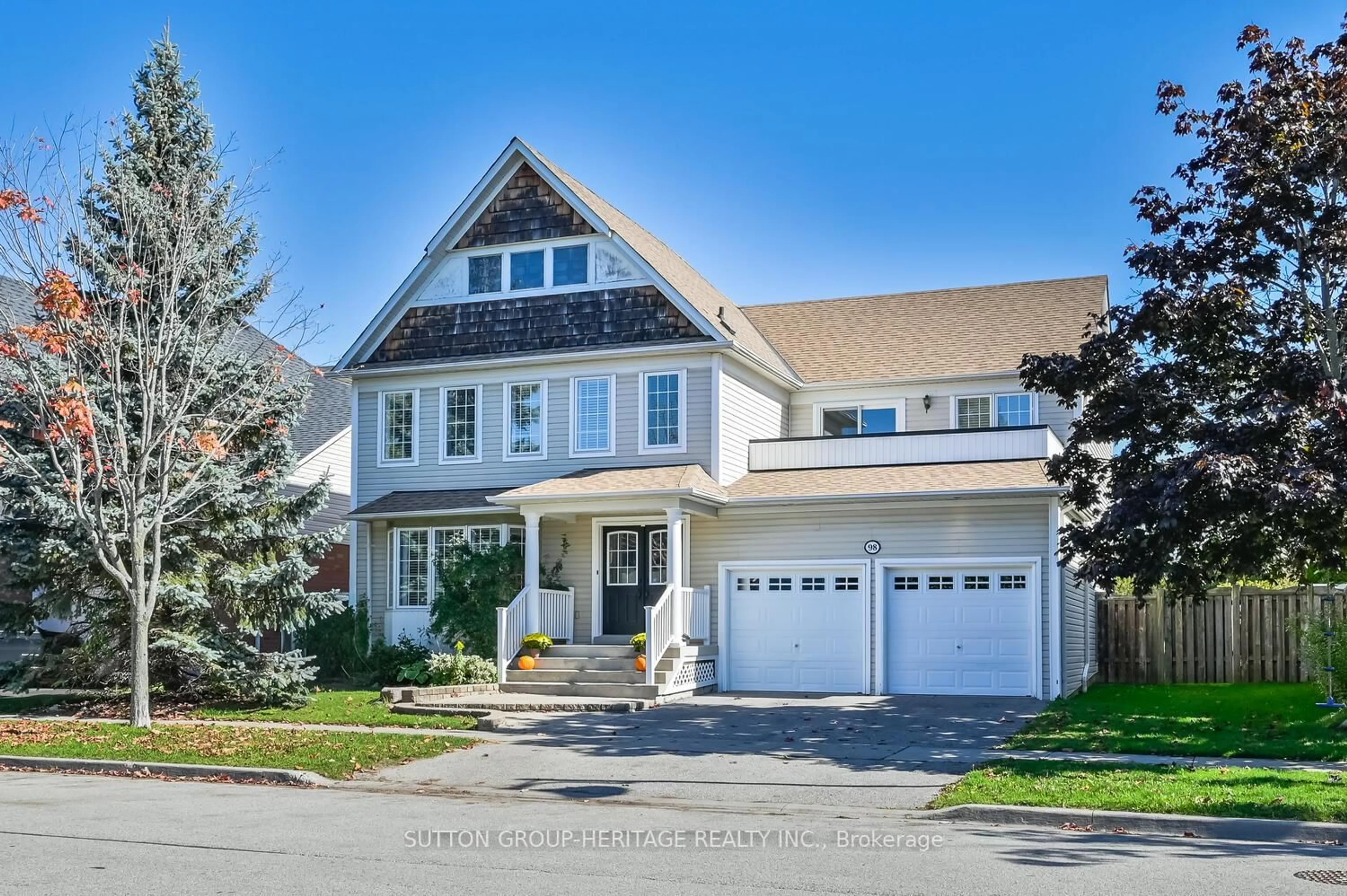 Home with vinyl exterior material, street for 98 Hoile Dr, Ajax Ontario L1Z 1N4
