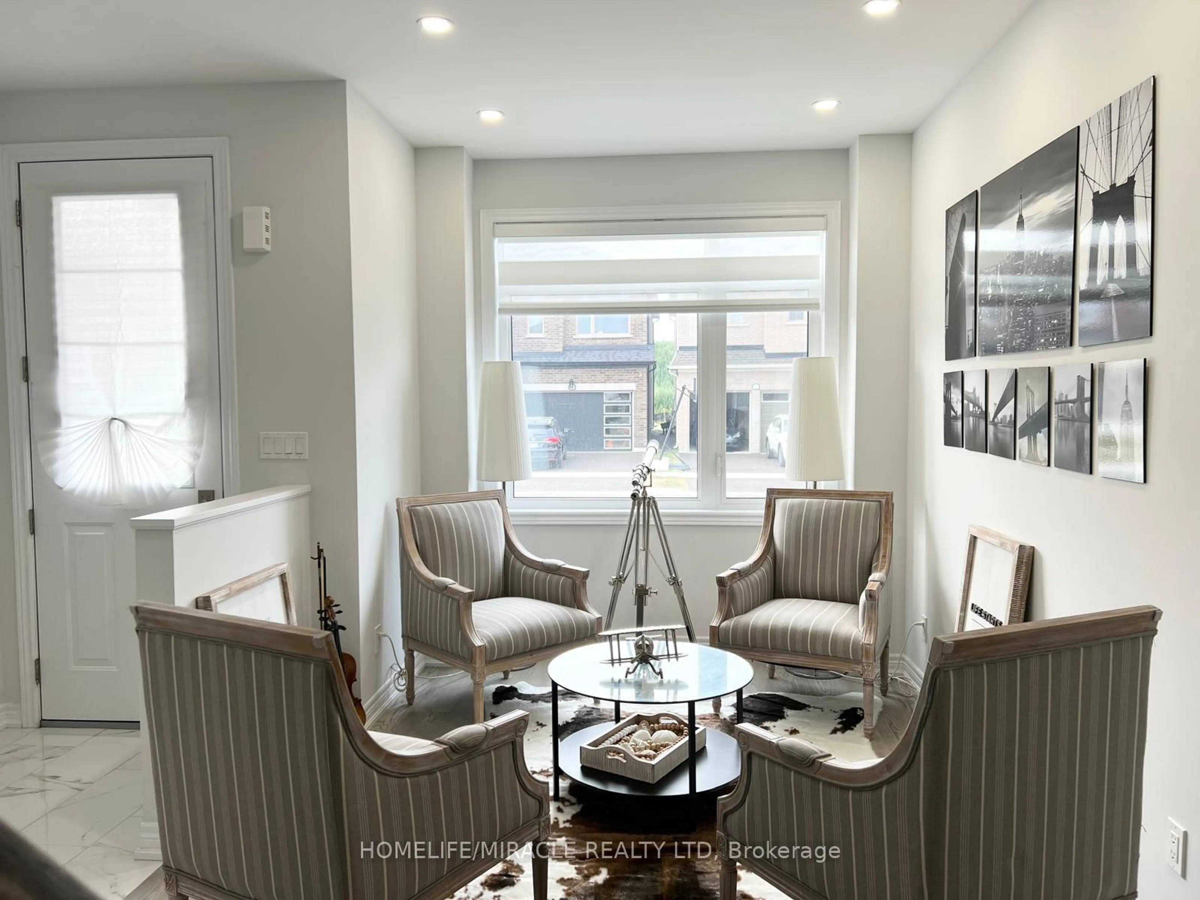Living room with furniture, unknown for 1017 Lockie Dr, Oshawa Ontario L1L 0S2