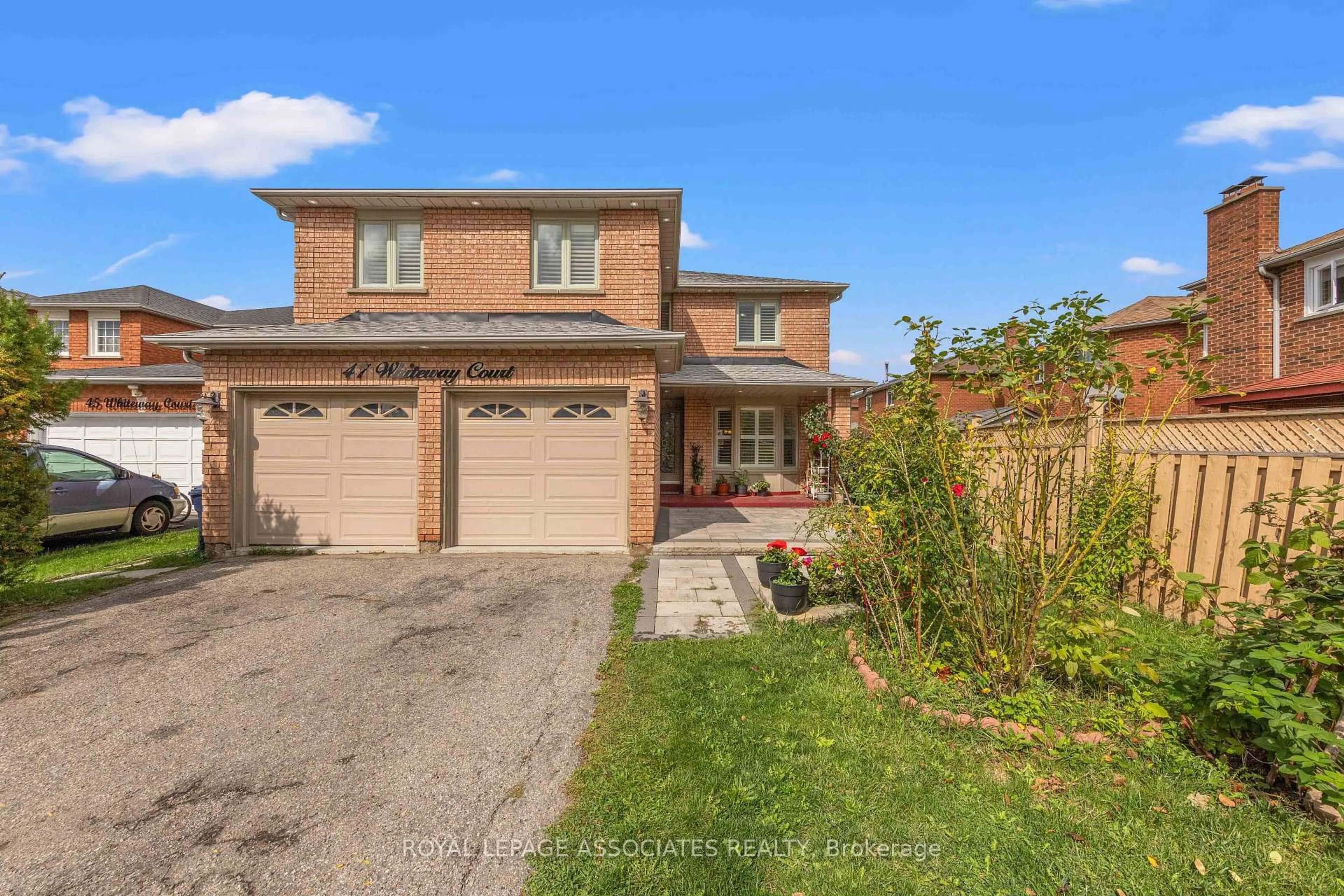 Home with brick exterior material, street for 47 Whiteway Crt, Toronto Ontario M1B 5L9