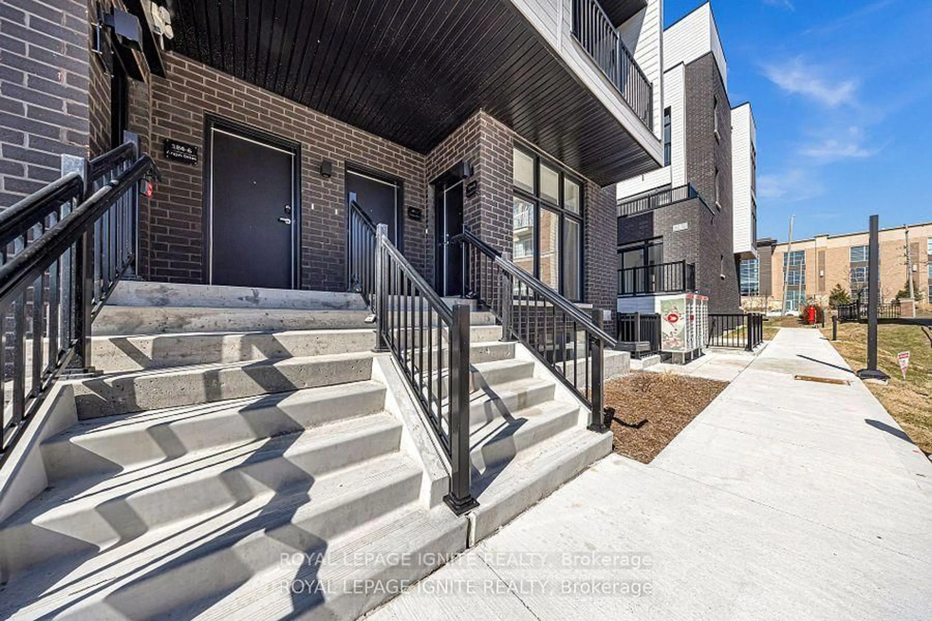 Unknown for 188 Angus Dr #25, Ajax Ontario L1S 0G5