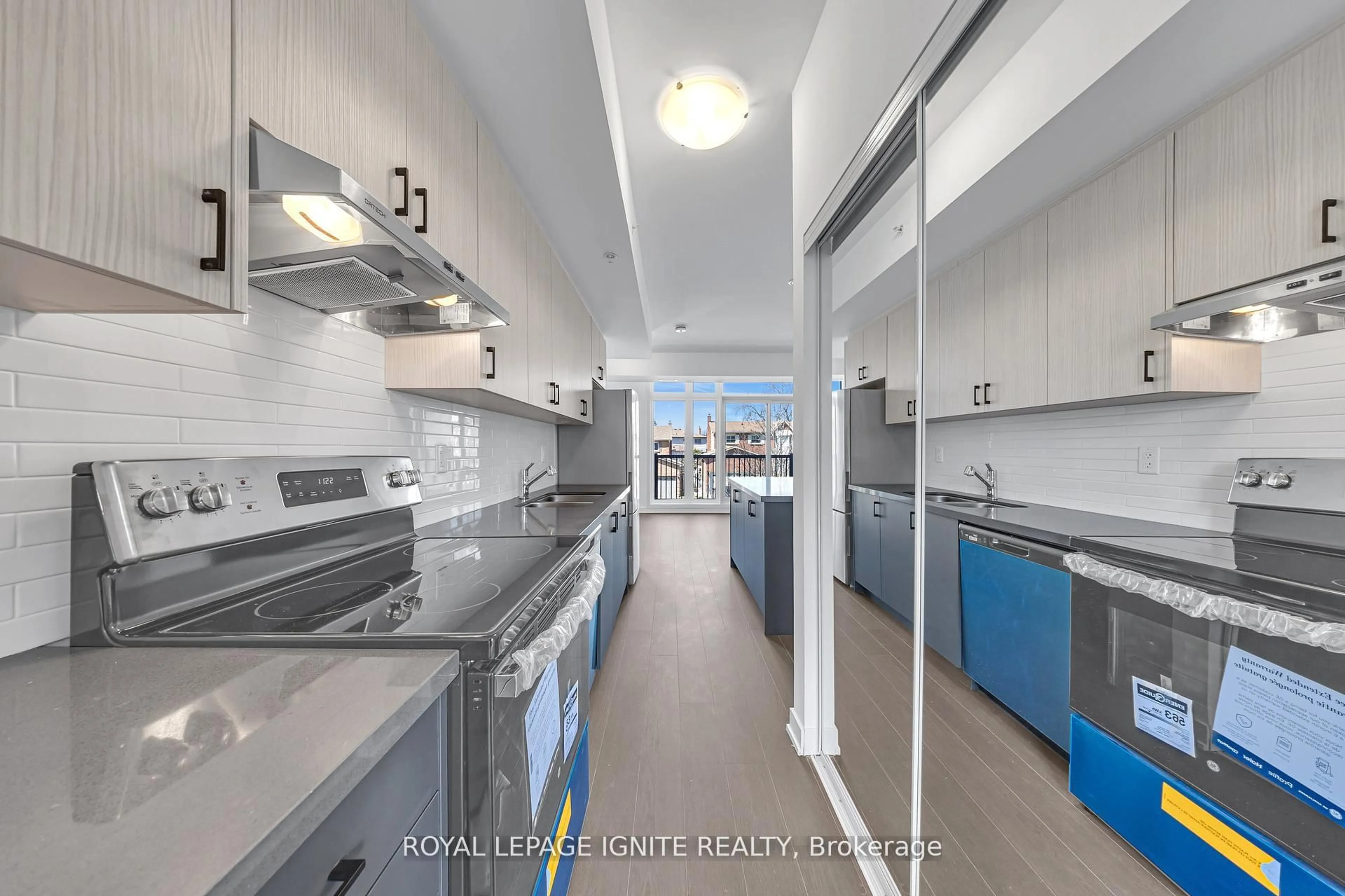 Kitchen with laundary machines, ceramic/tile floor for 188 Angus Dr #27, Ajax Ontario L1S 0G5