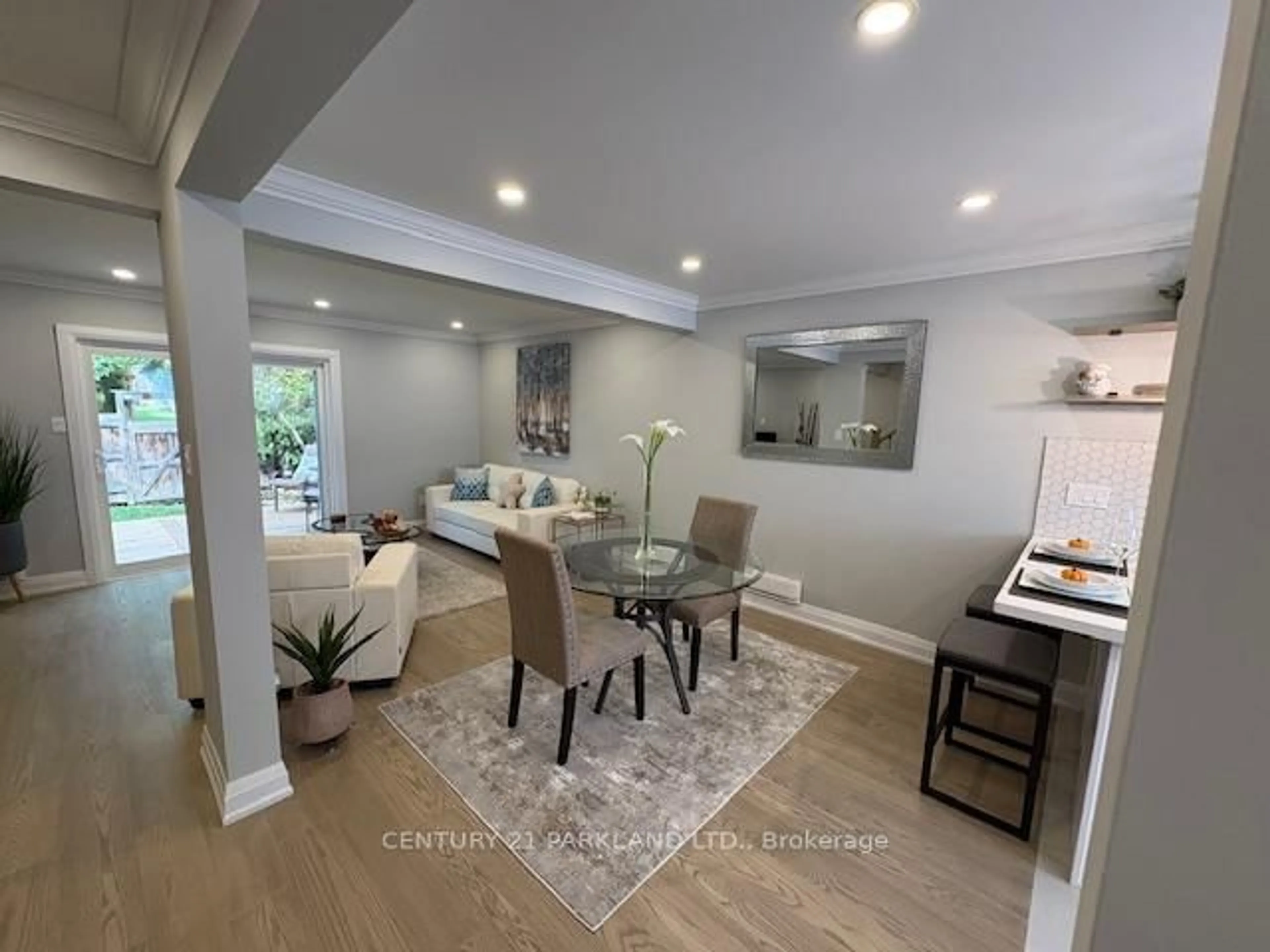 Unknown for 121 Centennial Rd #74, Toronto Ontario M1C 1Z7