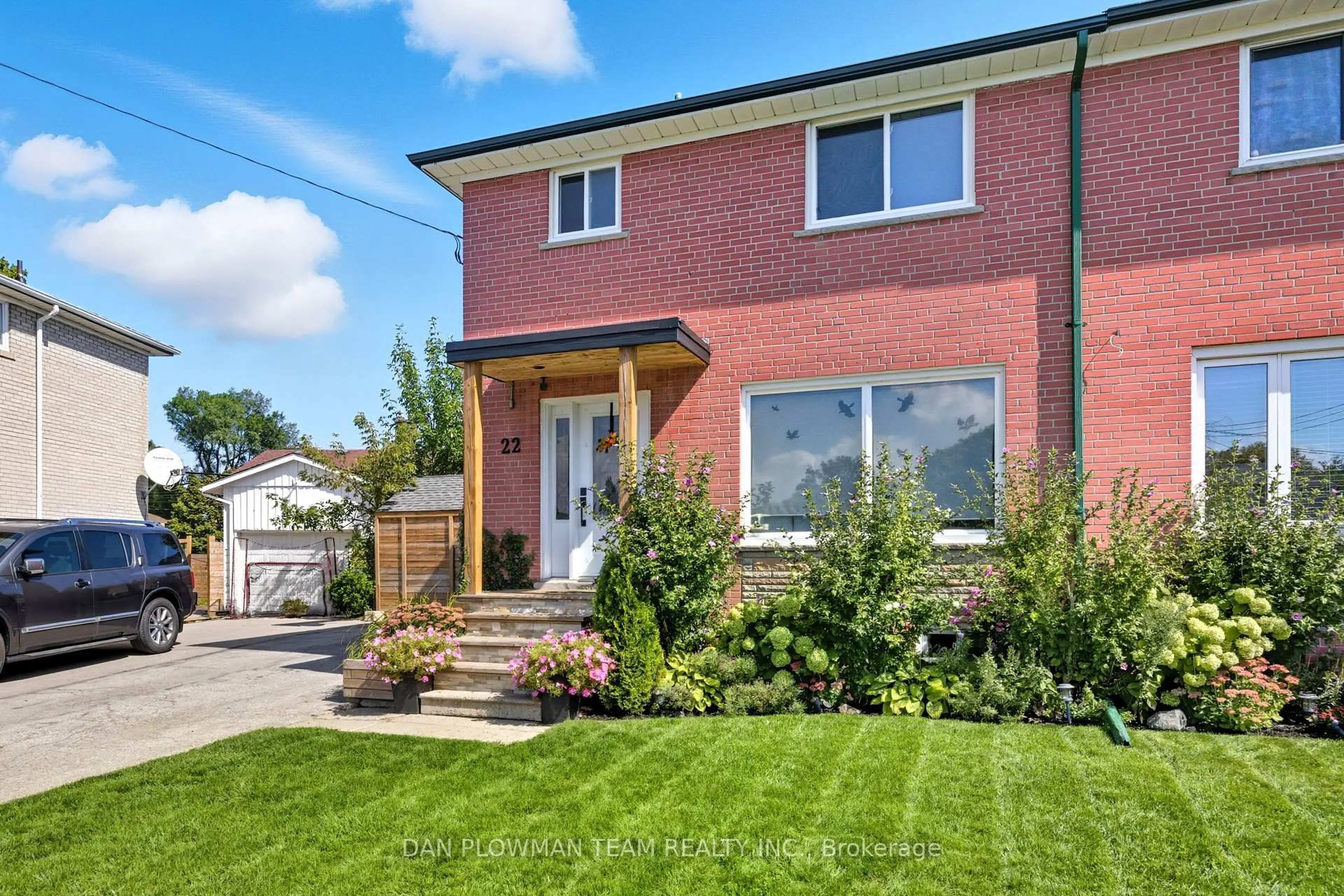 Home with brick exterior material, street for 22 Athenia Crt, Toronto Ontario M1E 2C1