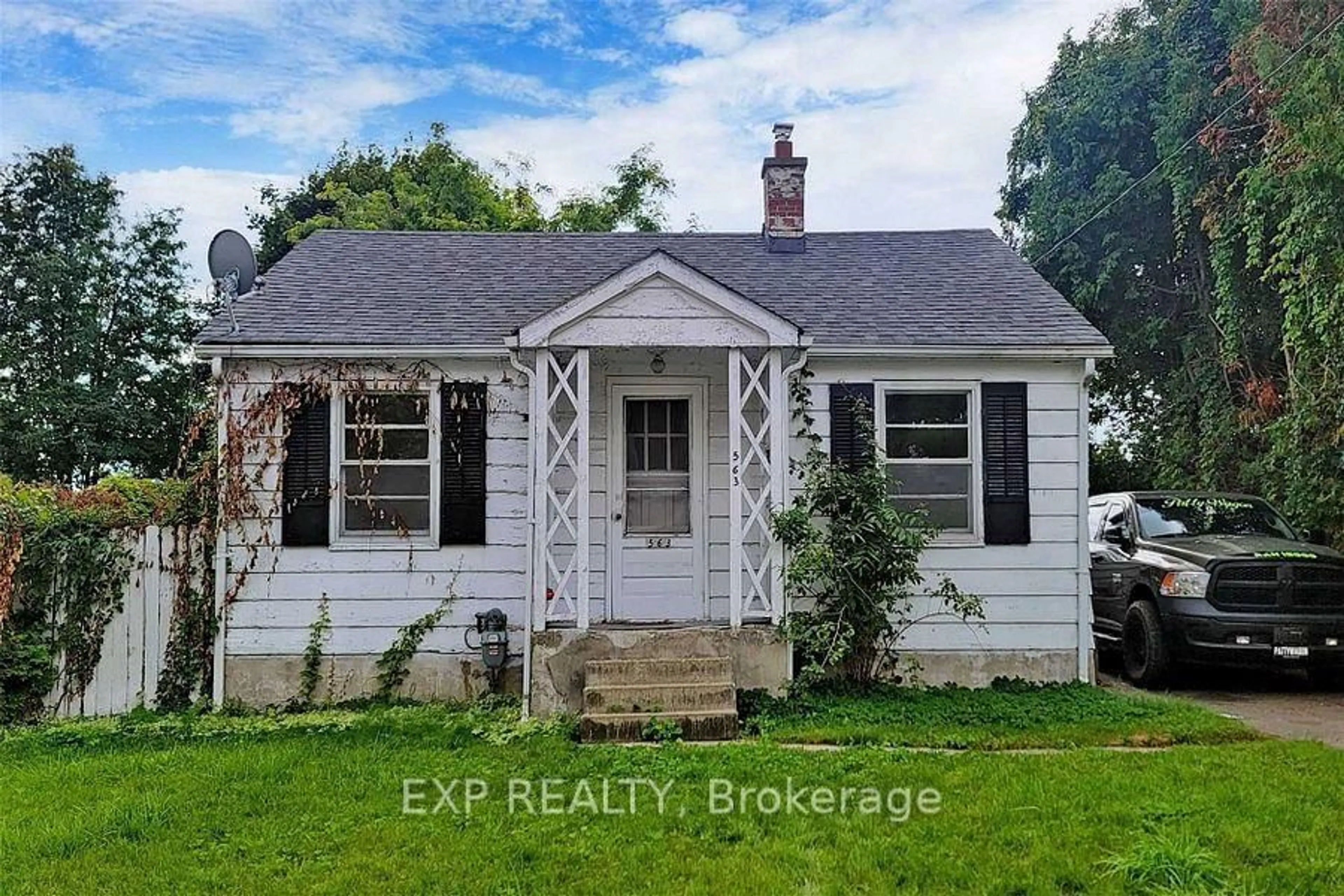 Unknown for 563 Devon Ave, Oshawa Ontario L1H 1R9
