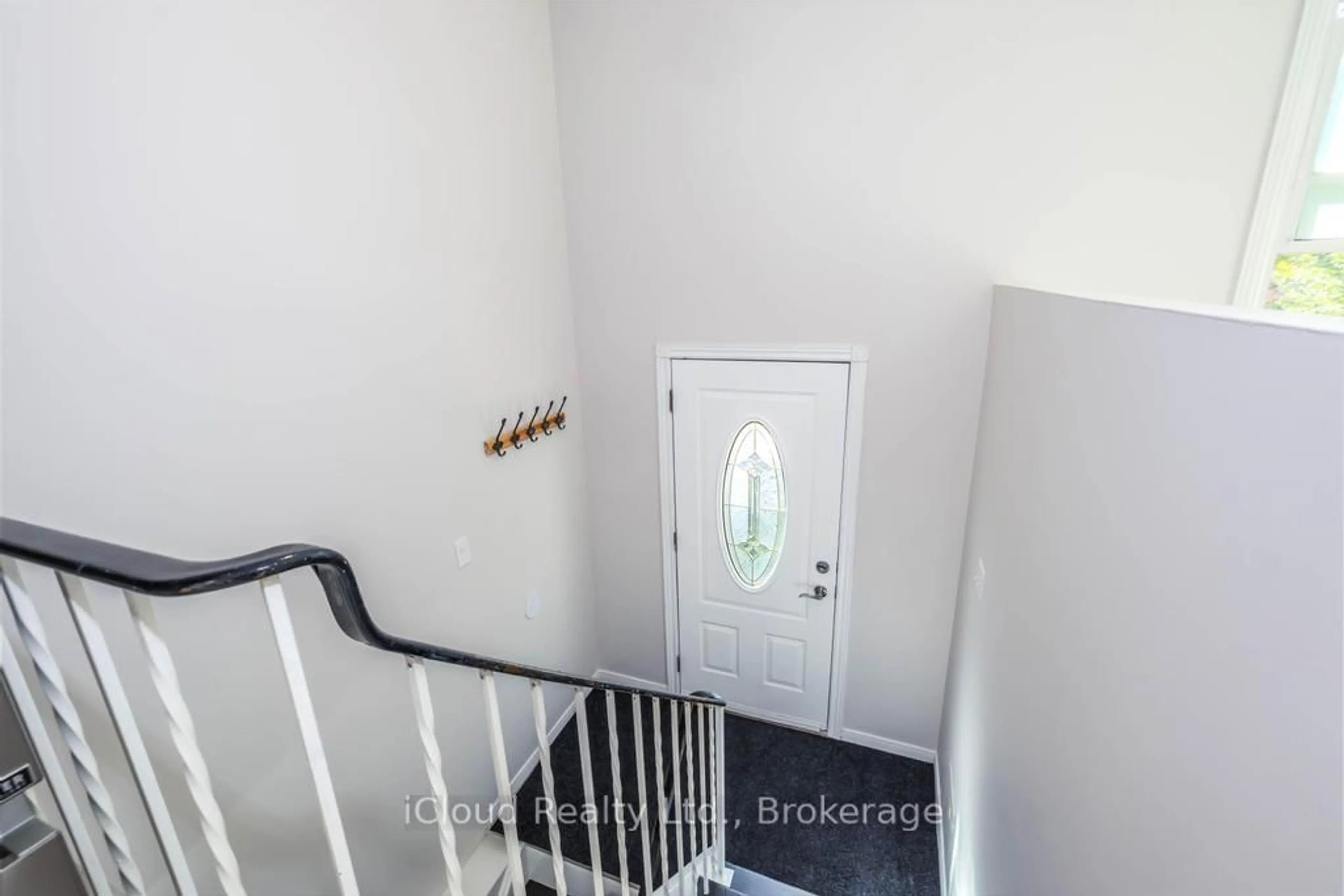 Unknown for 1419 Outlet Dr, Oshawa Ontario L1J 7Z6
