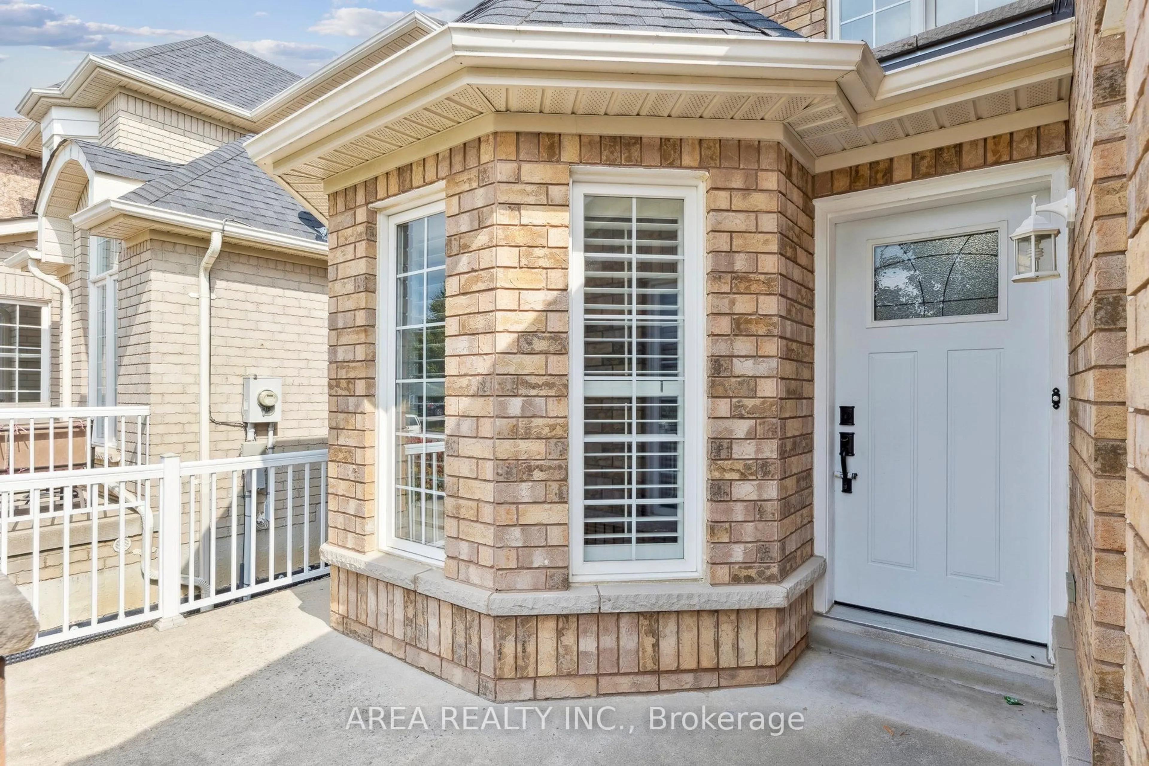 Home with brick exterior material, street for 43 Chatterson St, Whitby Ontario L1R 0B3