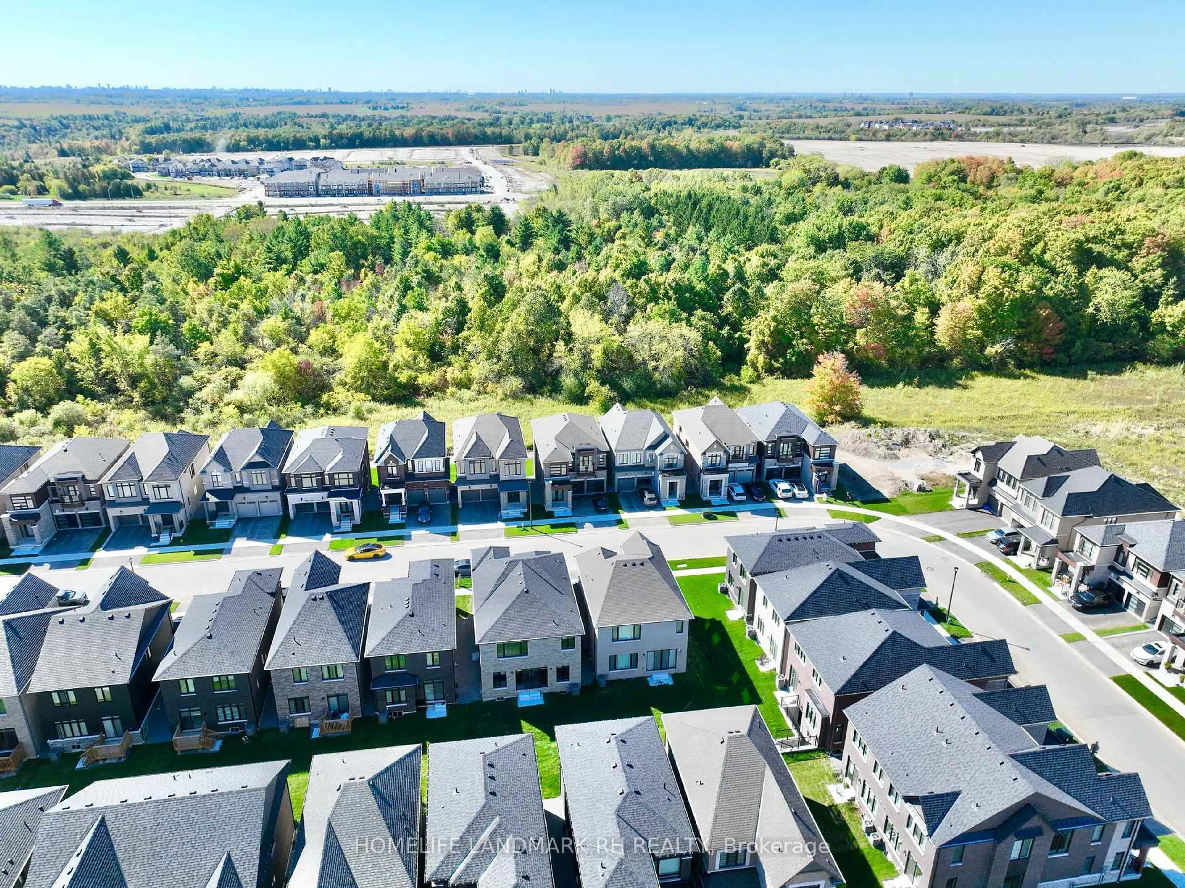 A pic from outside/outdoor area/front of a property/back of a property/a pic from drone, unknown for 1045 PISCES Tr, Pickering Ontario L1X 0P7