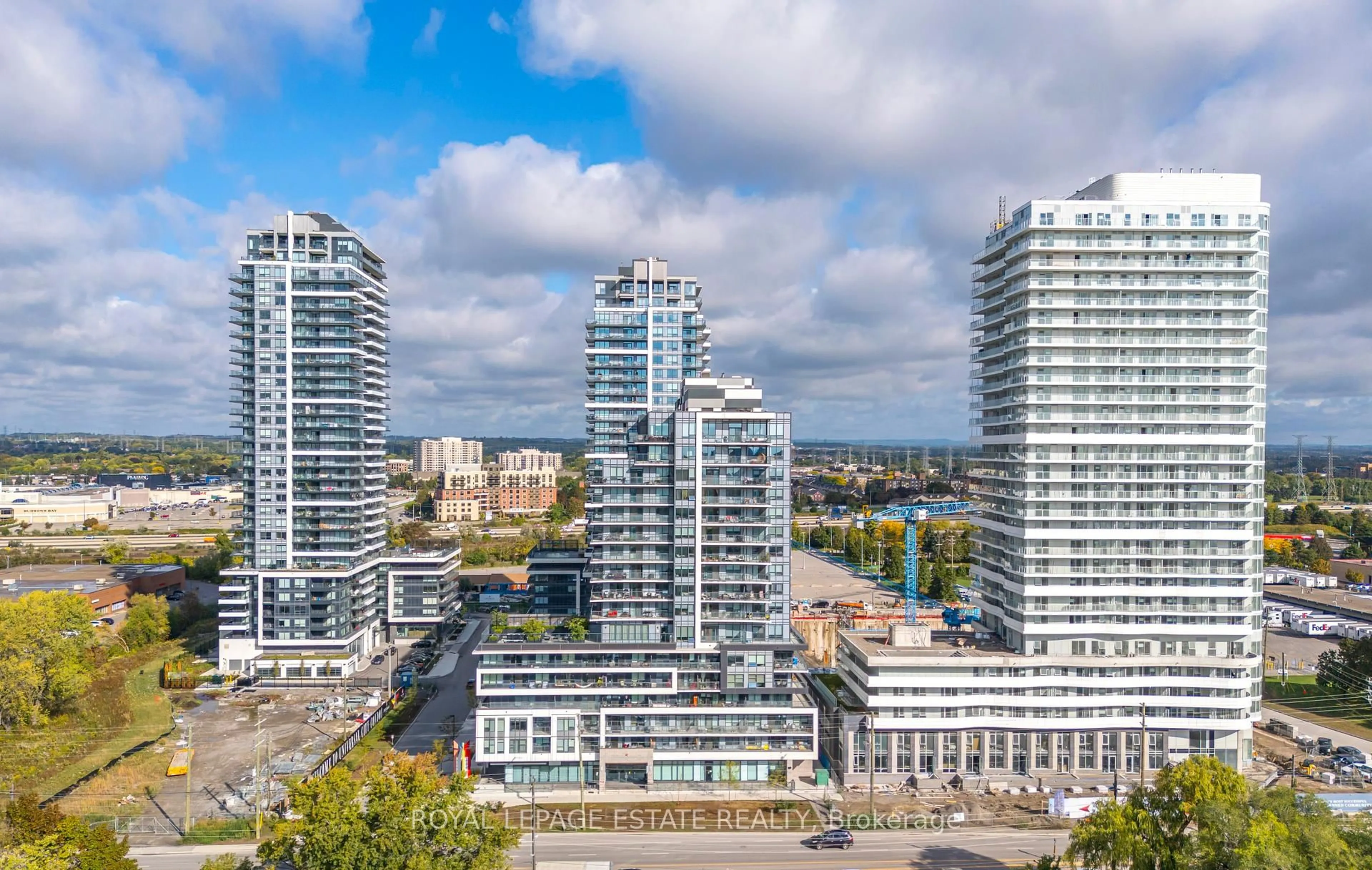 A pic from outside/outdoor area/front of a property/back of a property/a pic from drone, city buildings view from balcony for 1480 Bayly St #1703, Pickering Ontario L1W 0C2