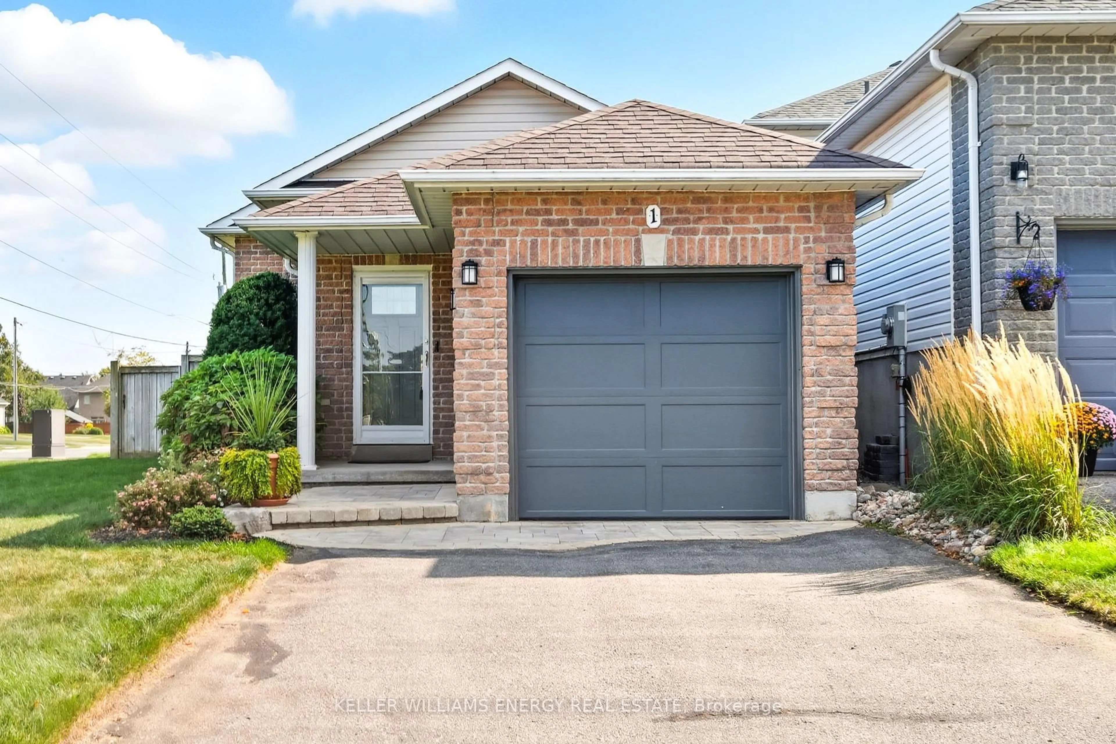 Home with brick exterior material, street for 1 Daiseyfield Ave, Clarington Ontario L1E 3E8