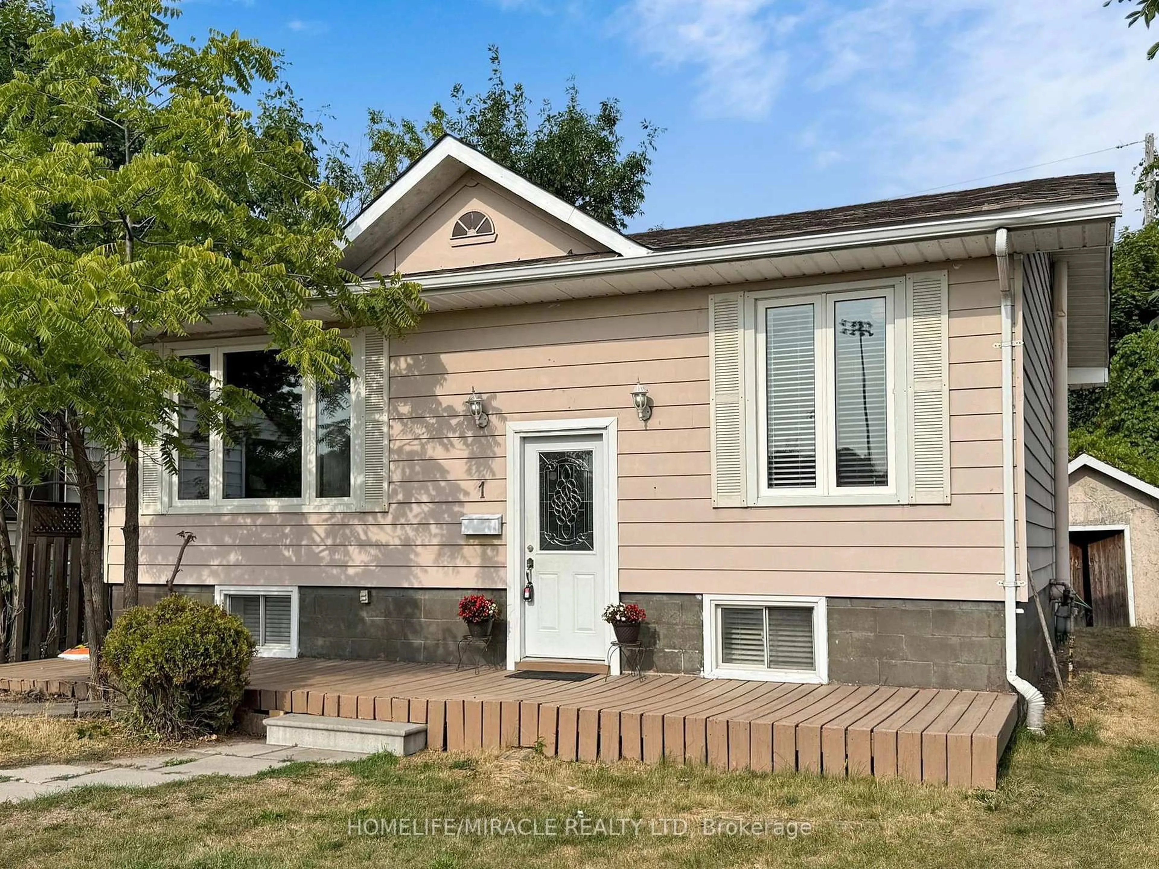 Home with vinyl exterior material, street for 1 Tudor Ave, Ajax Ontario L1S 1Z8