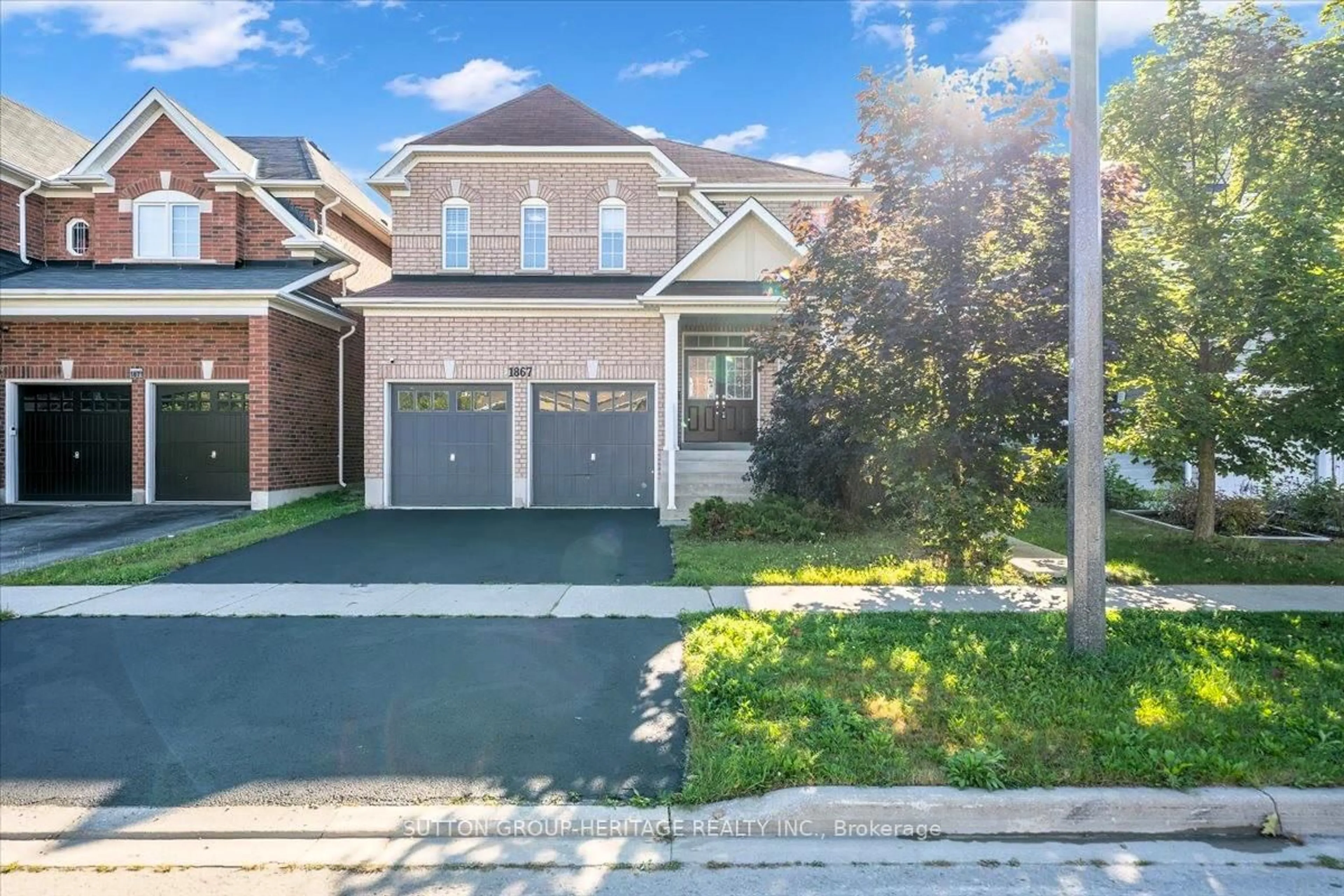Unknown for 1867 Arborwood Dr, Oshawa Ontario L1K 0R3