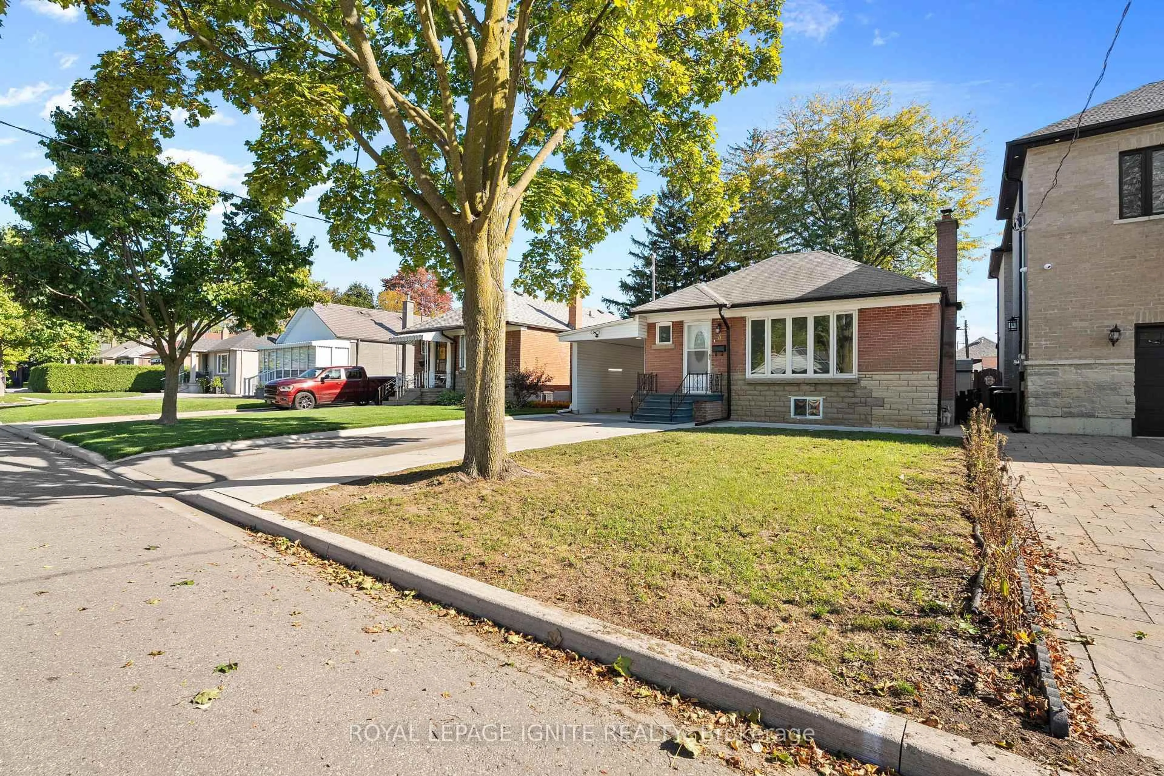 Unknown for 3 Shaneen Blvd, Toronto Ontario M1R 1B6