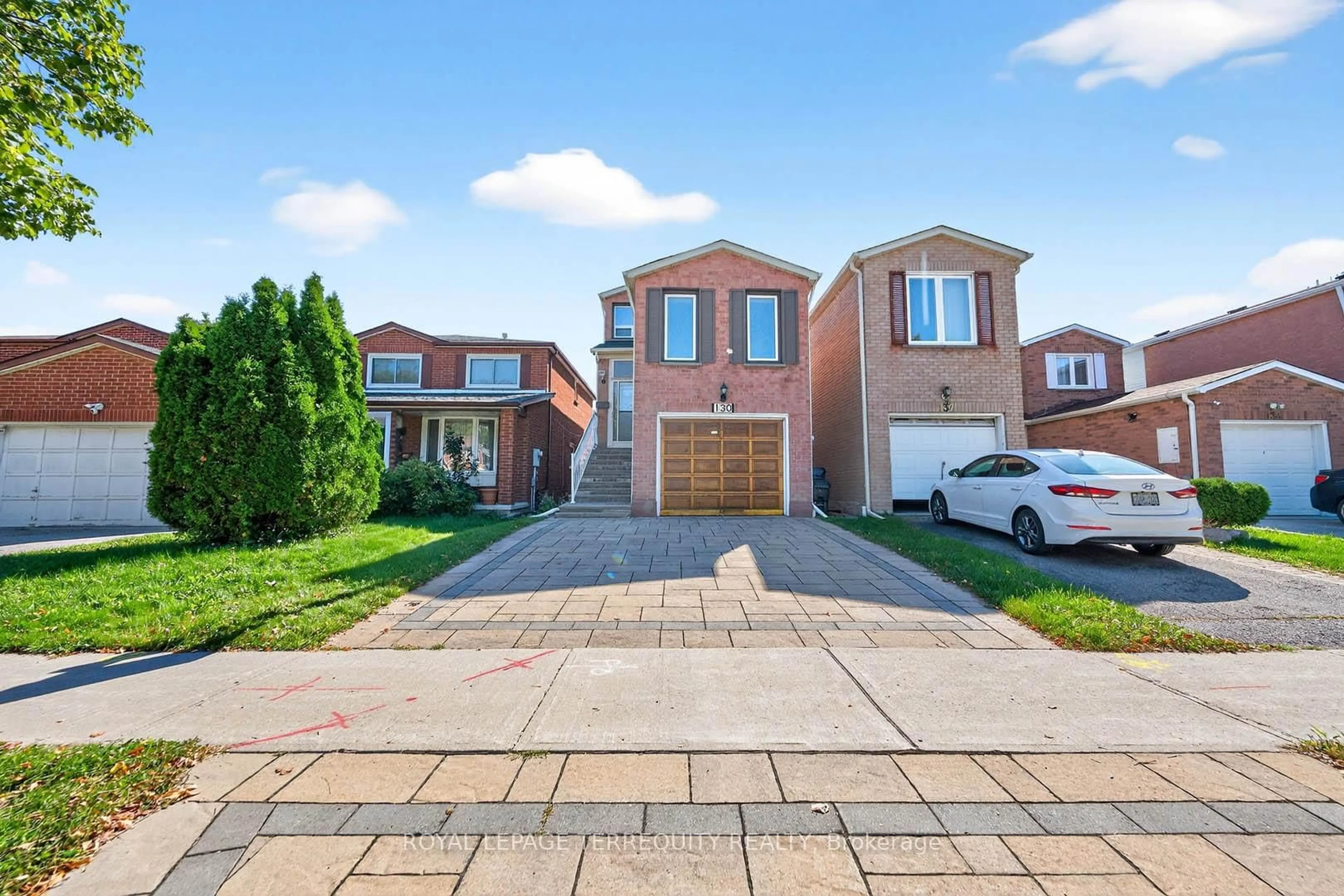 Home with brick exterior material, street for 130 Whistling Hills Dr, Toronto Ontario M1V 3L1