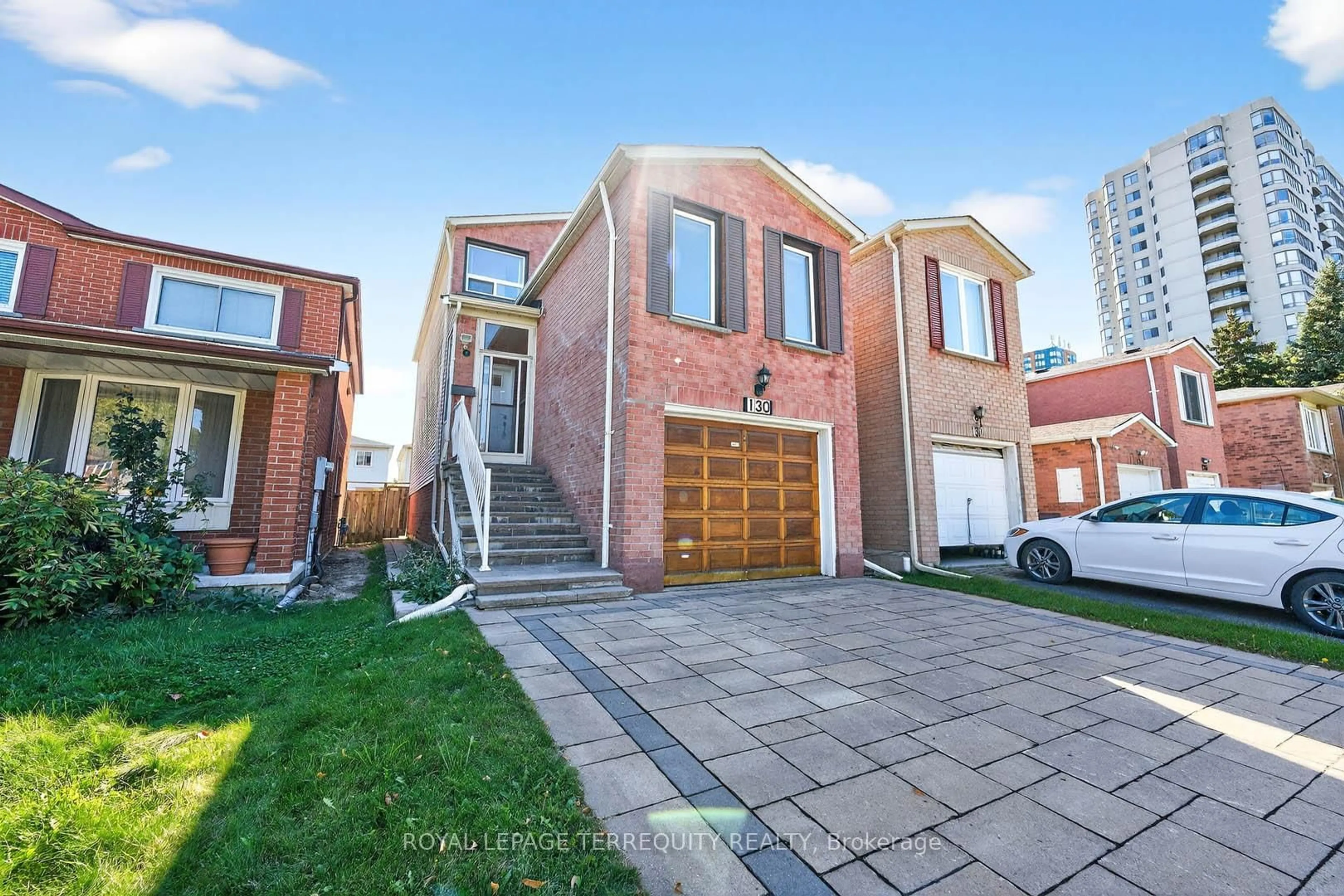 Home with brick exterior material, street for 130 Whistling Hills Dr, Toronto Ontario M1V 3L1