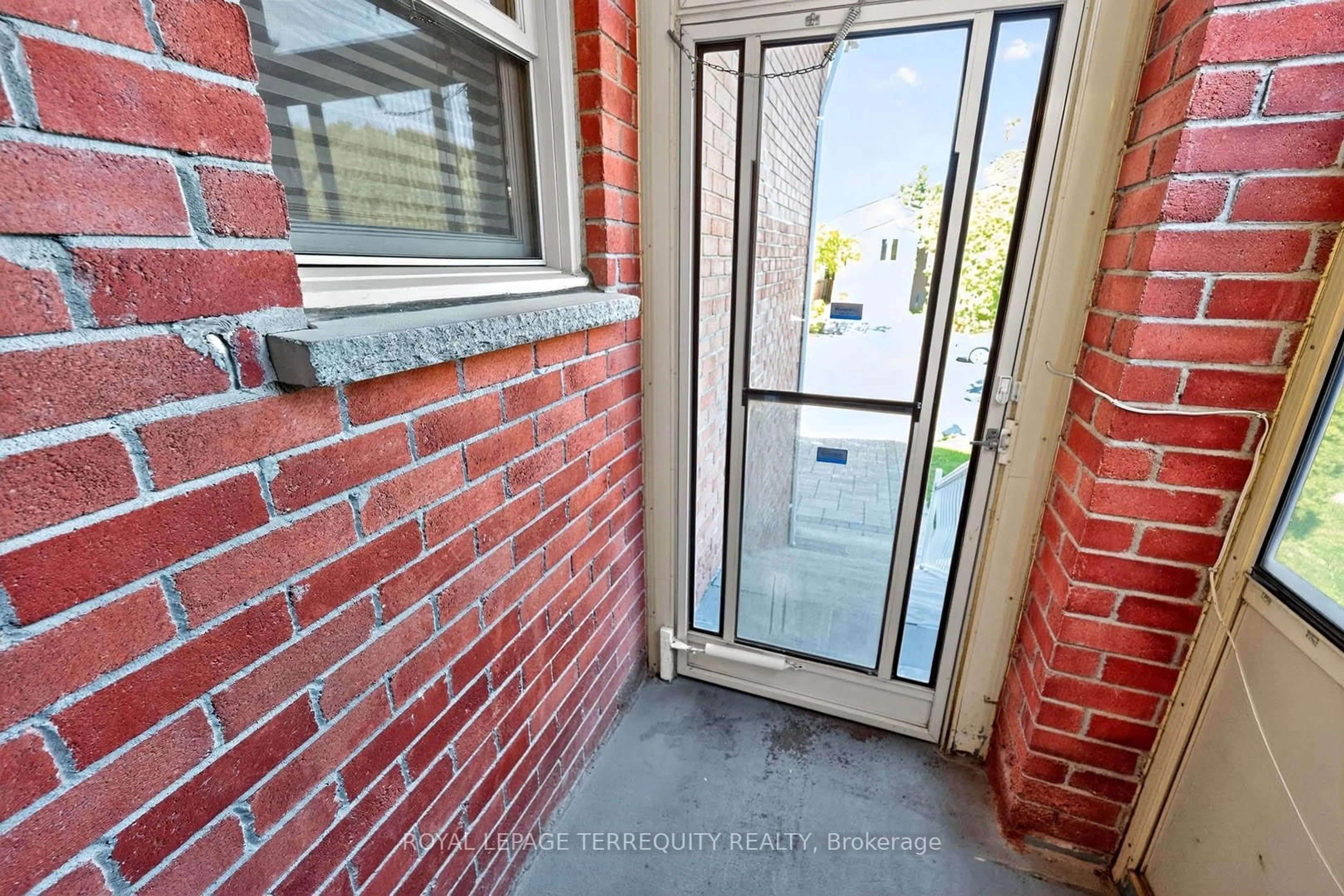 Unknown for 130 Whistling Hills Dr, Toronto Ontario M1V 3L1