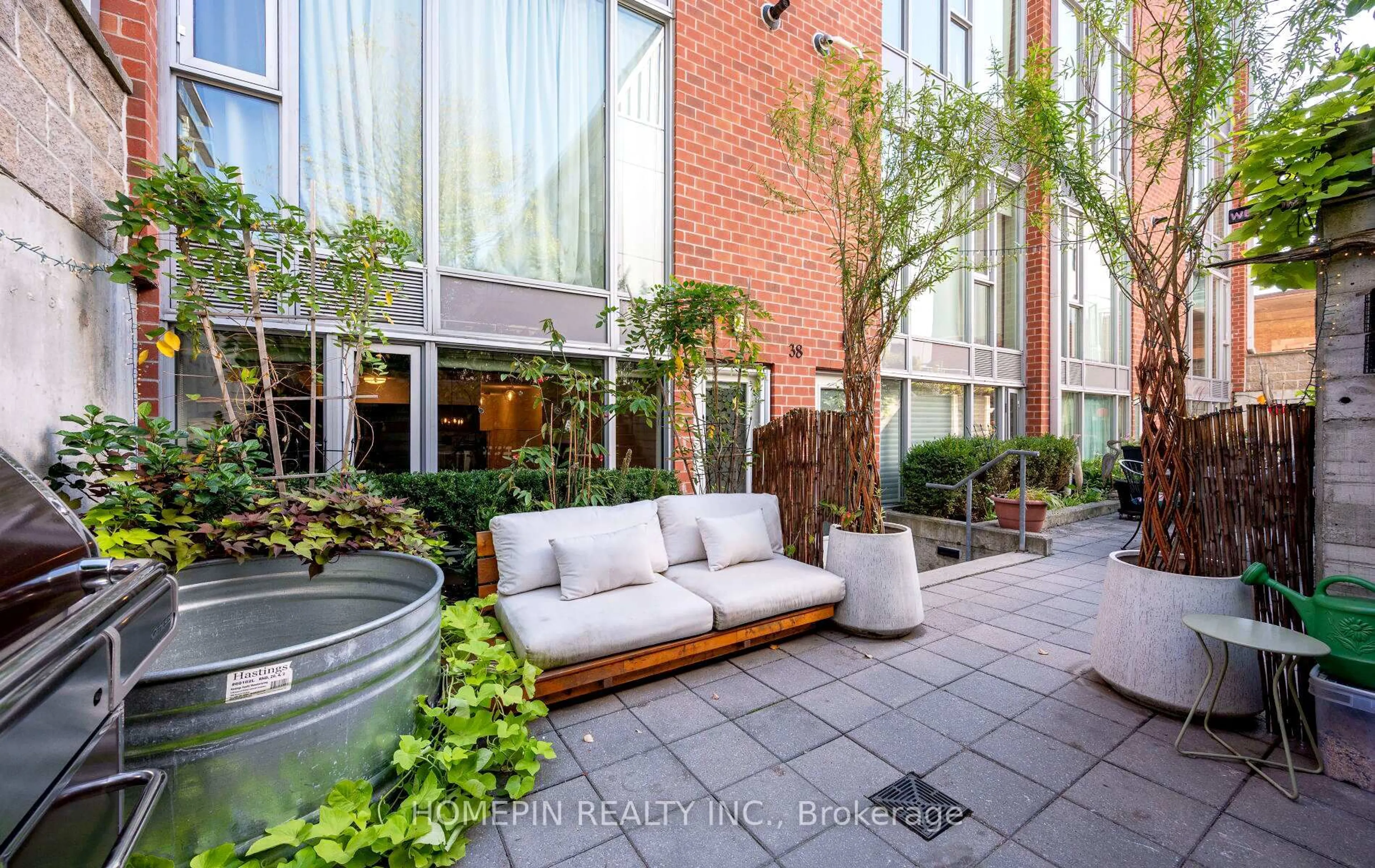 Patio, street for 38 Boston Ave #4, Toronto Ontario M4M 2T9