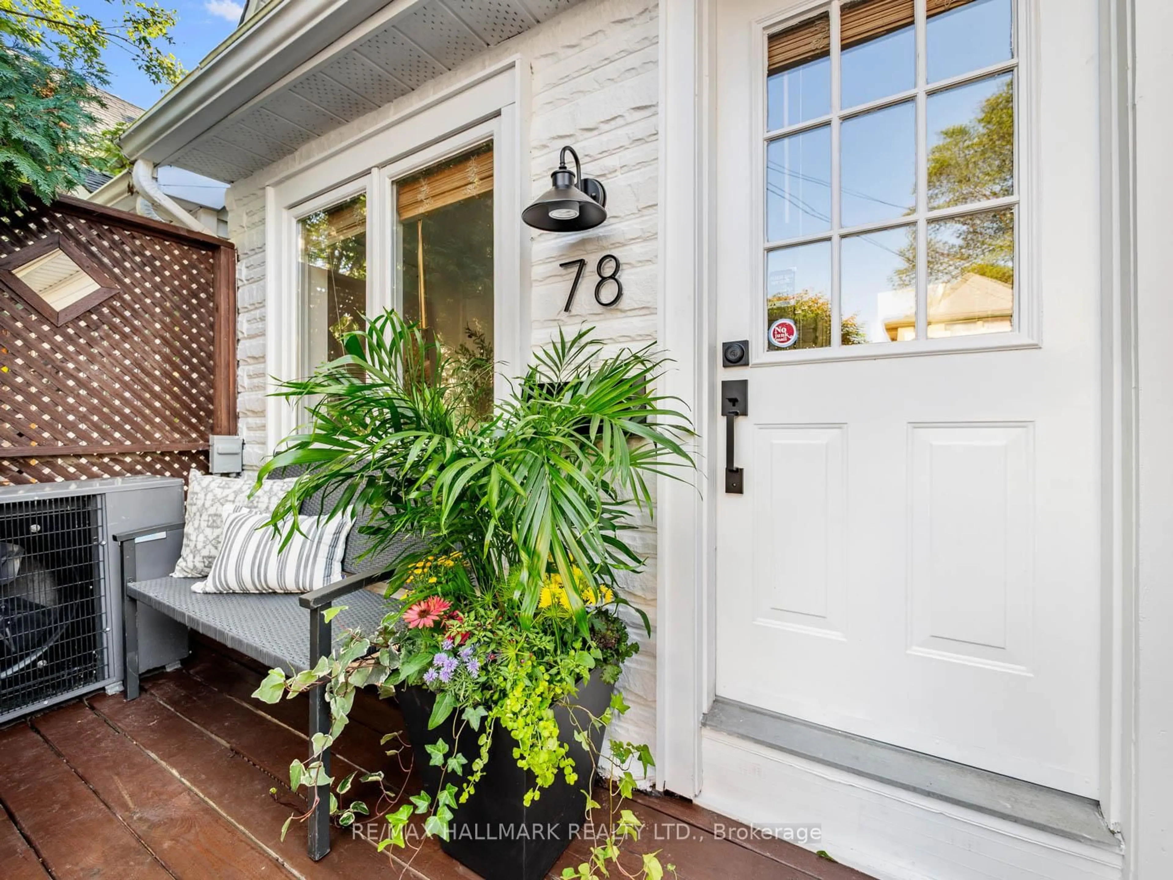 Indoor entryway for 78 Seymour Ave, Toronto Ontario M4J 3T5