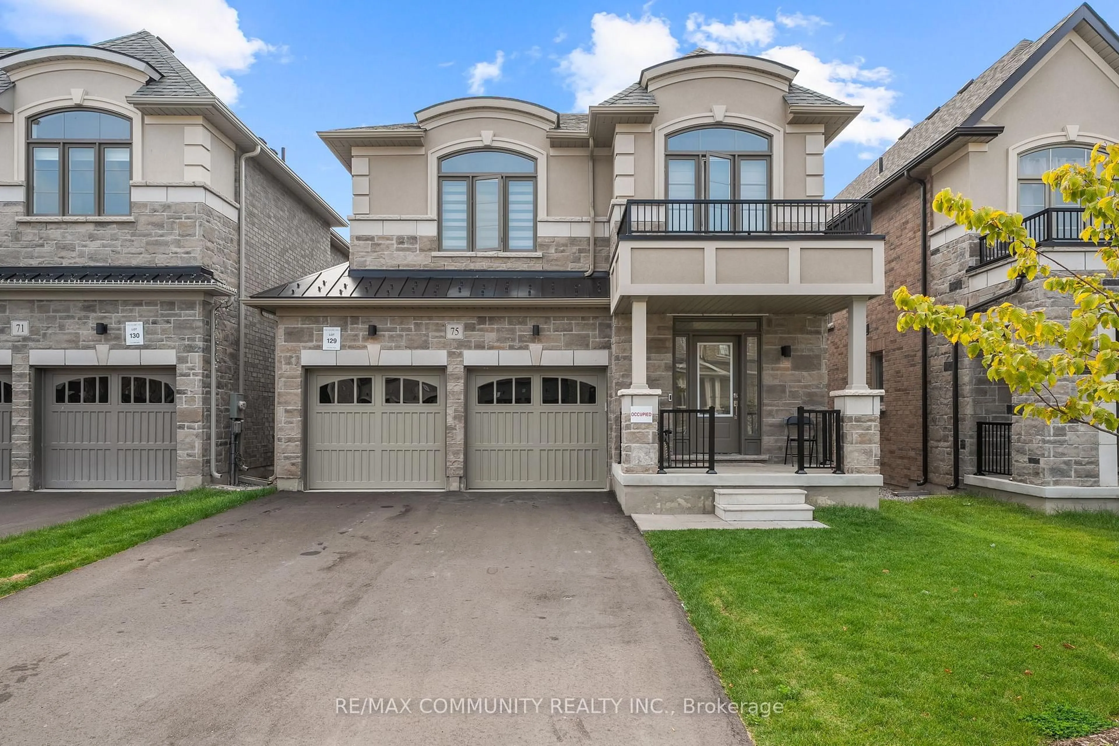 Home with brick exterior material, street for 75 Ed Ewert Ave, Clarington Ontario L1B 0W7