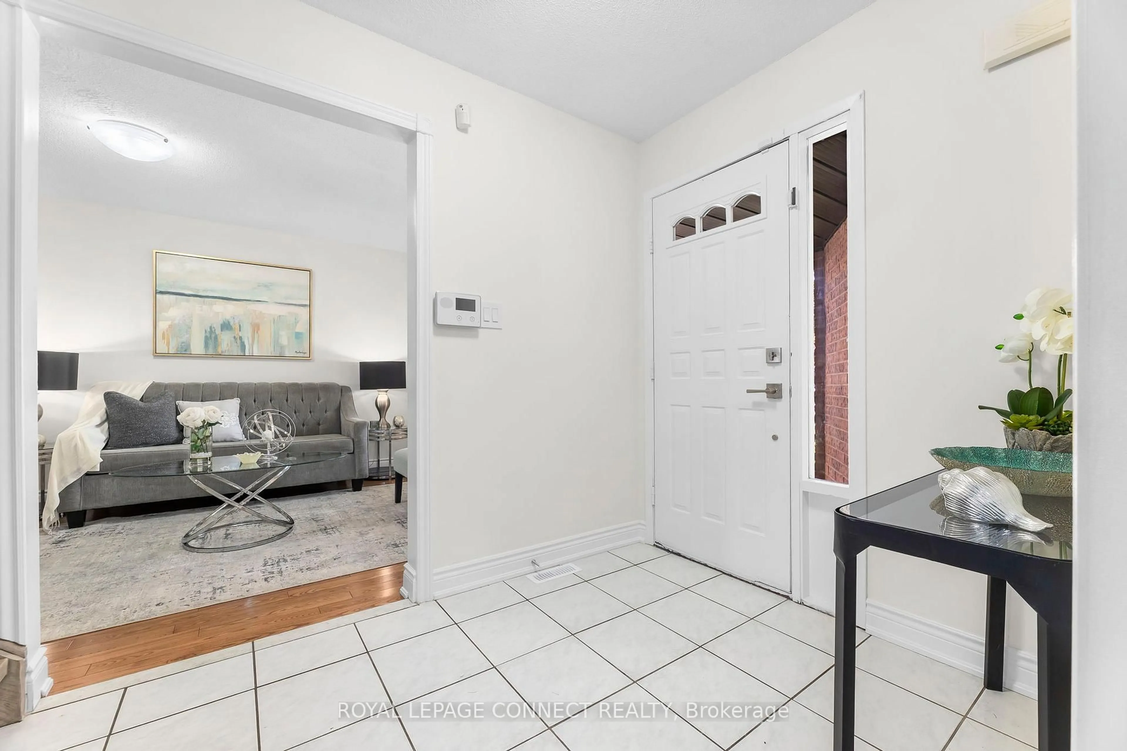 Indoor entryway for 30 Chapman Dr, Ajax Ontario L1T 3C3