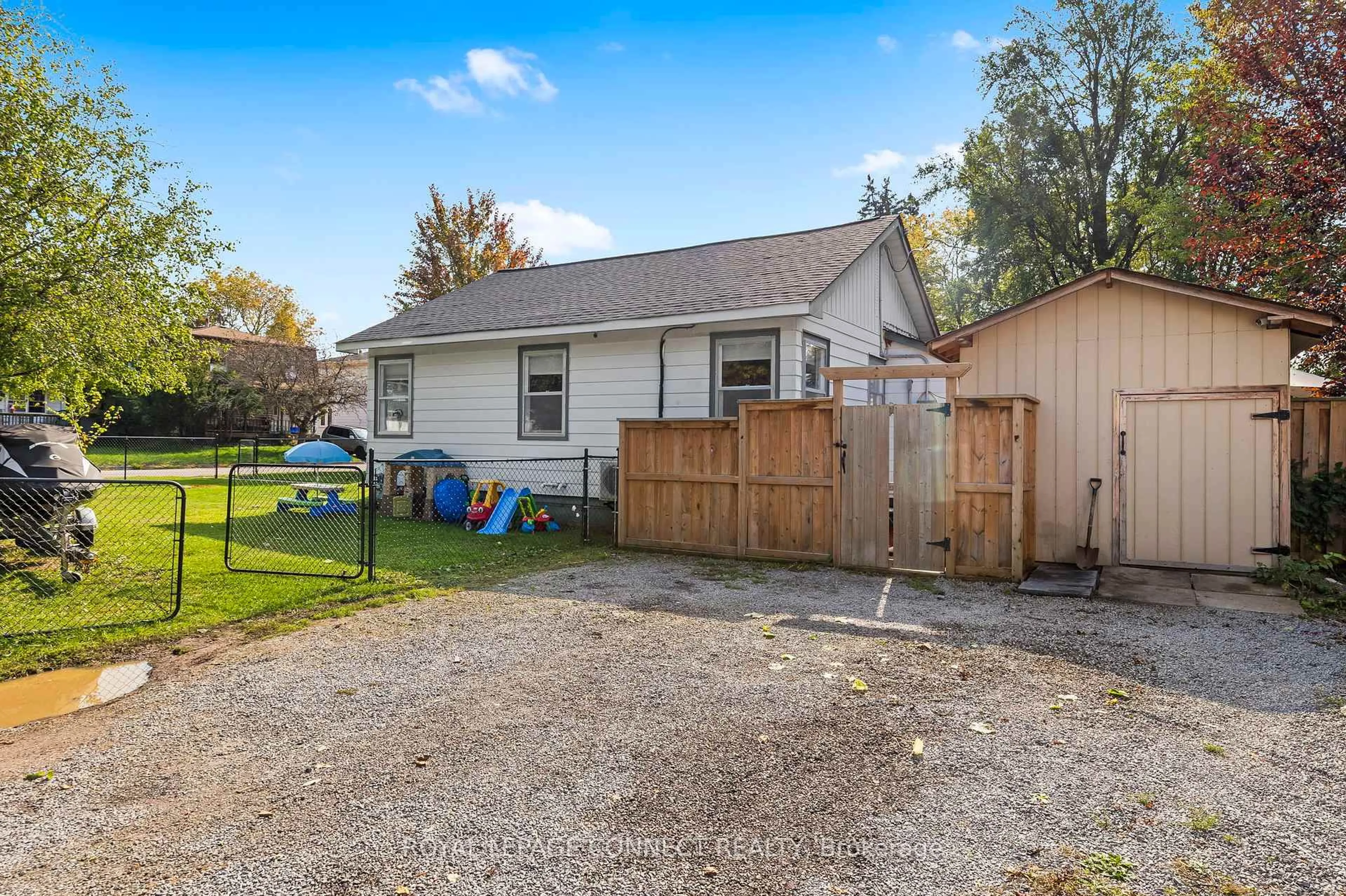 Unknown for 36 Tudor Ave, Ajax Ontario L1S 2A3