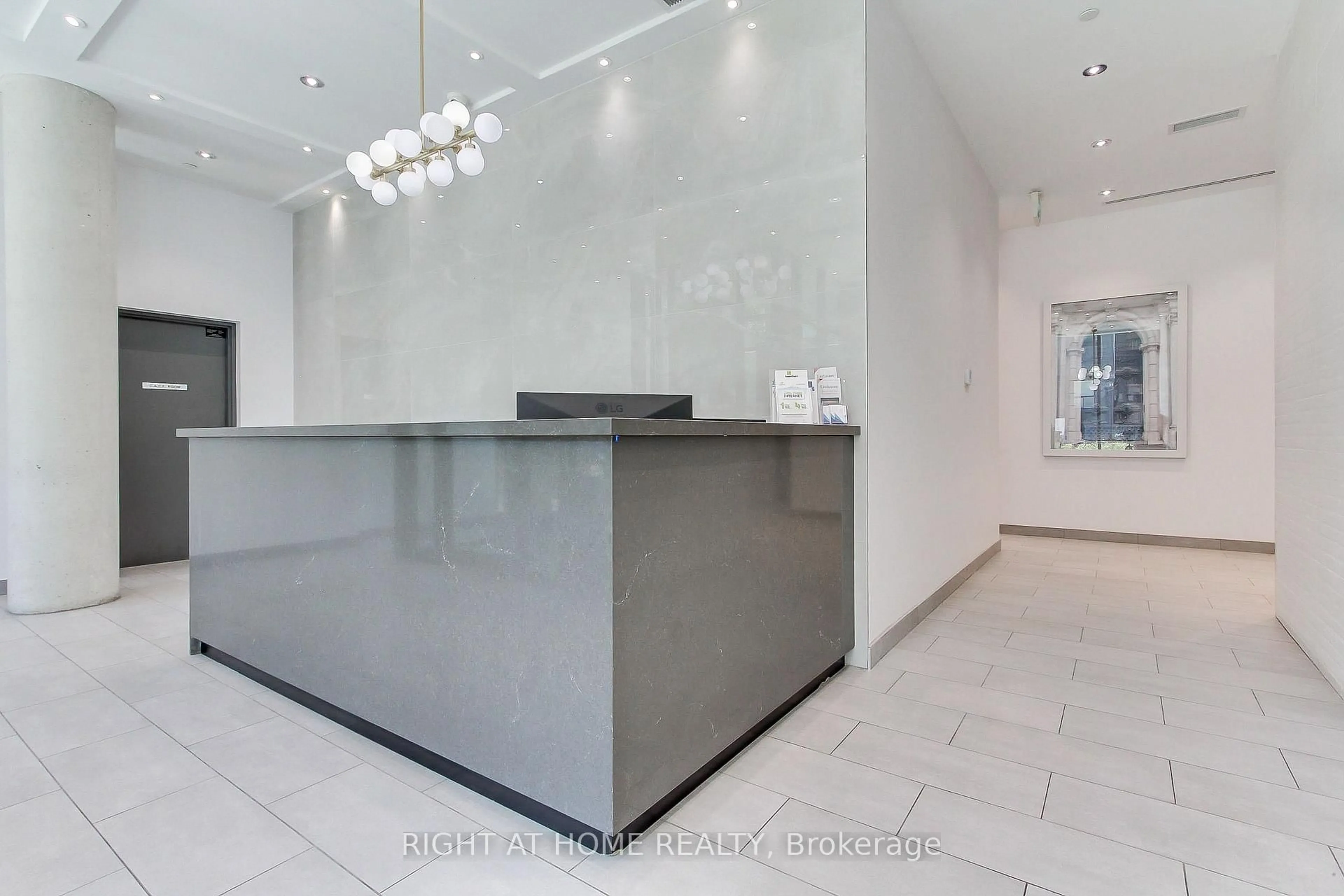Unknown for 246 Logan Ave #206, Toronto Ontario M4M 0E9