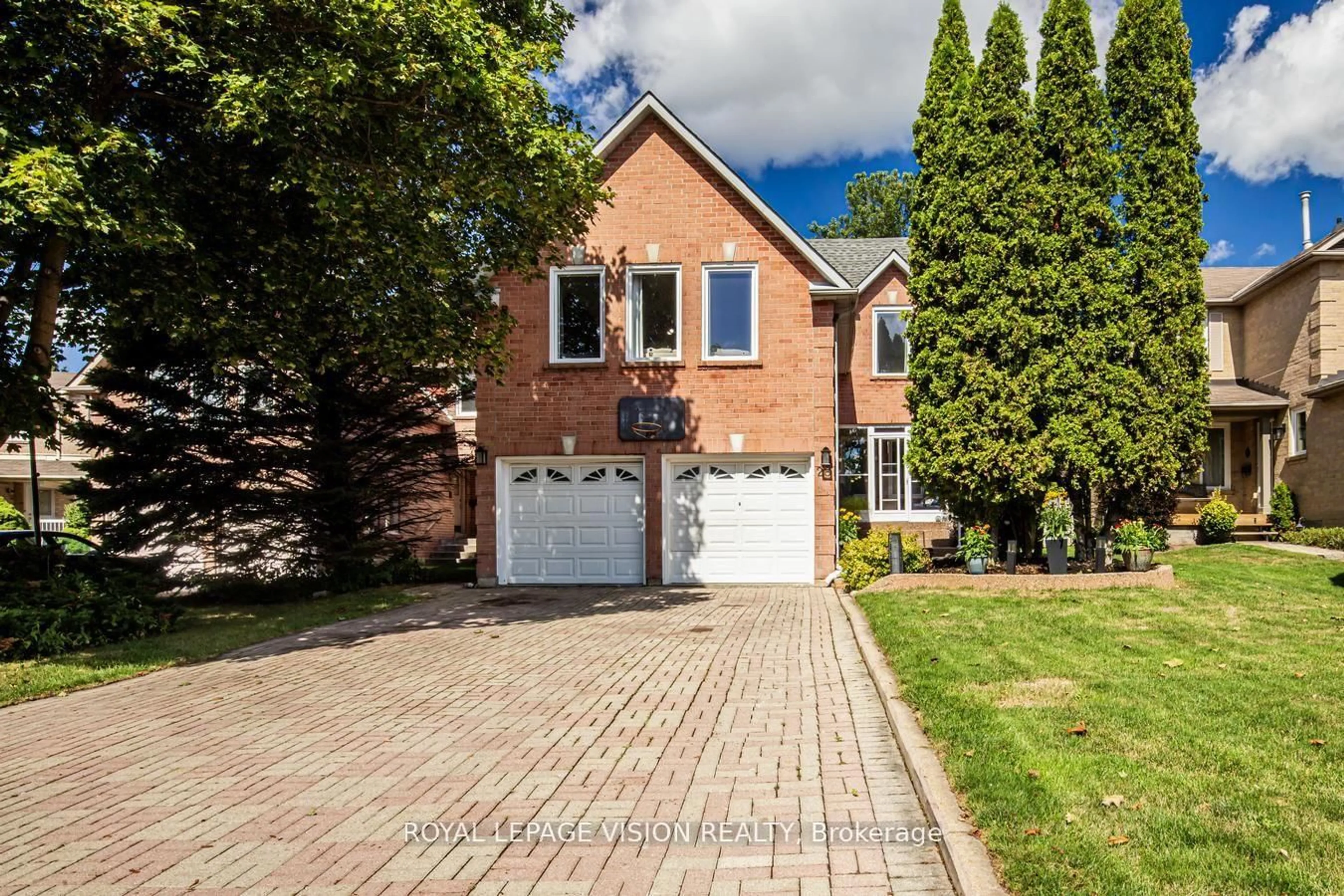Home with brick exterior material, street for 28 Valley Centre Dr, Toronto Ontario M1X 1K7