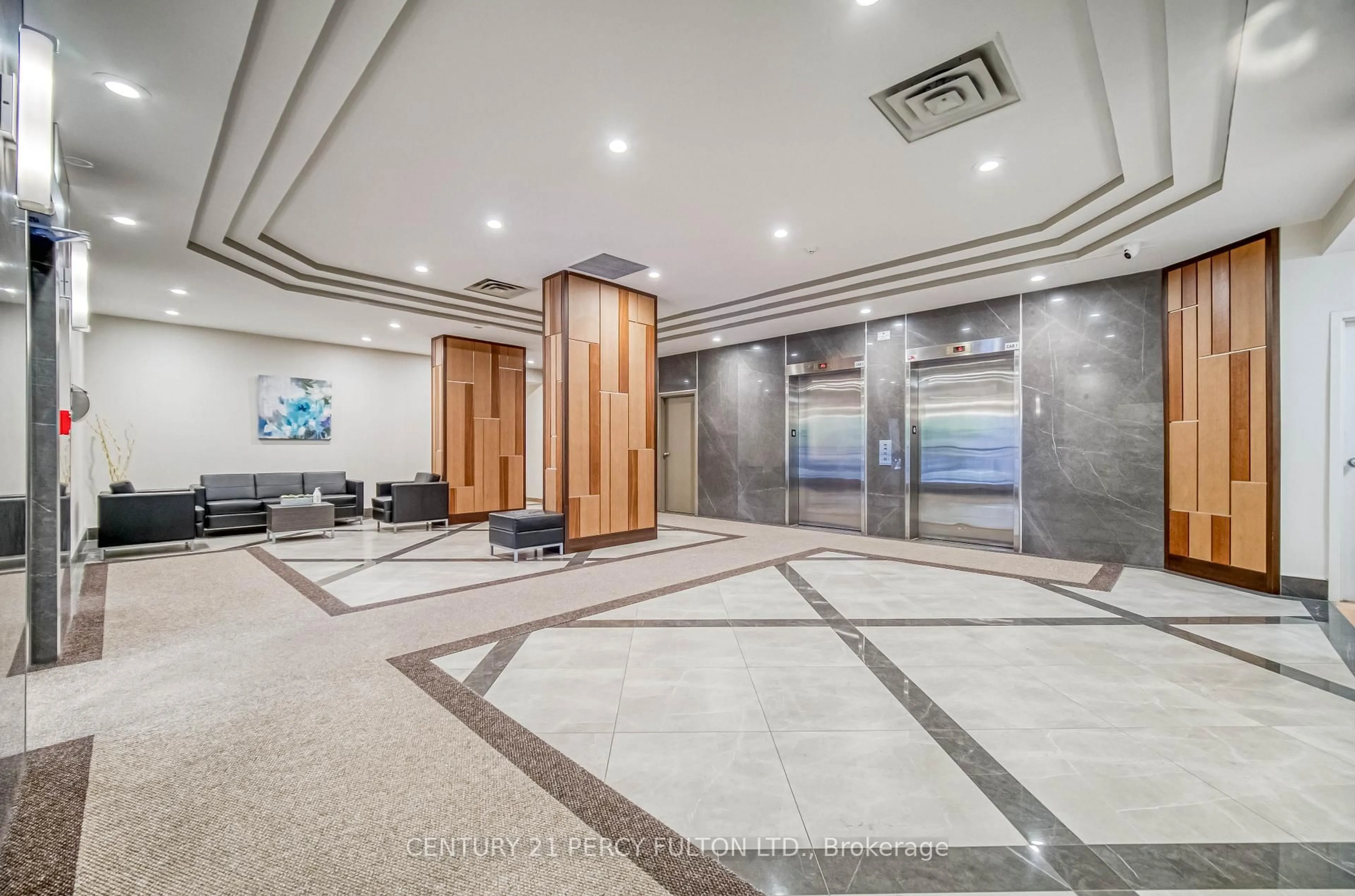 Lobby for 711 Rossland Rd #710, Whitby Ontario L1N 8Z1