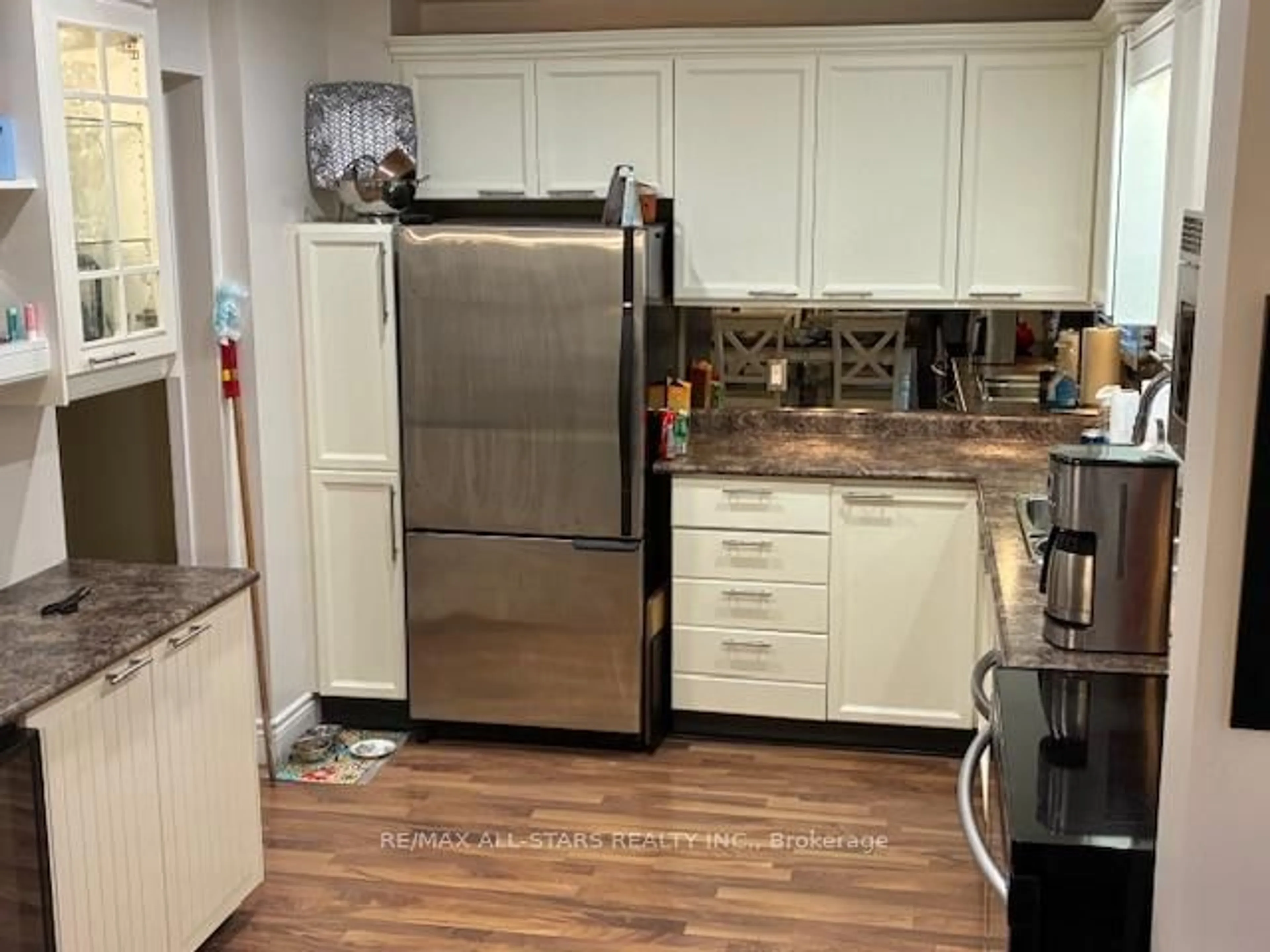 Unknown for 689 Foxwood Tr, Pickering Ontario L1V 3Y1
