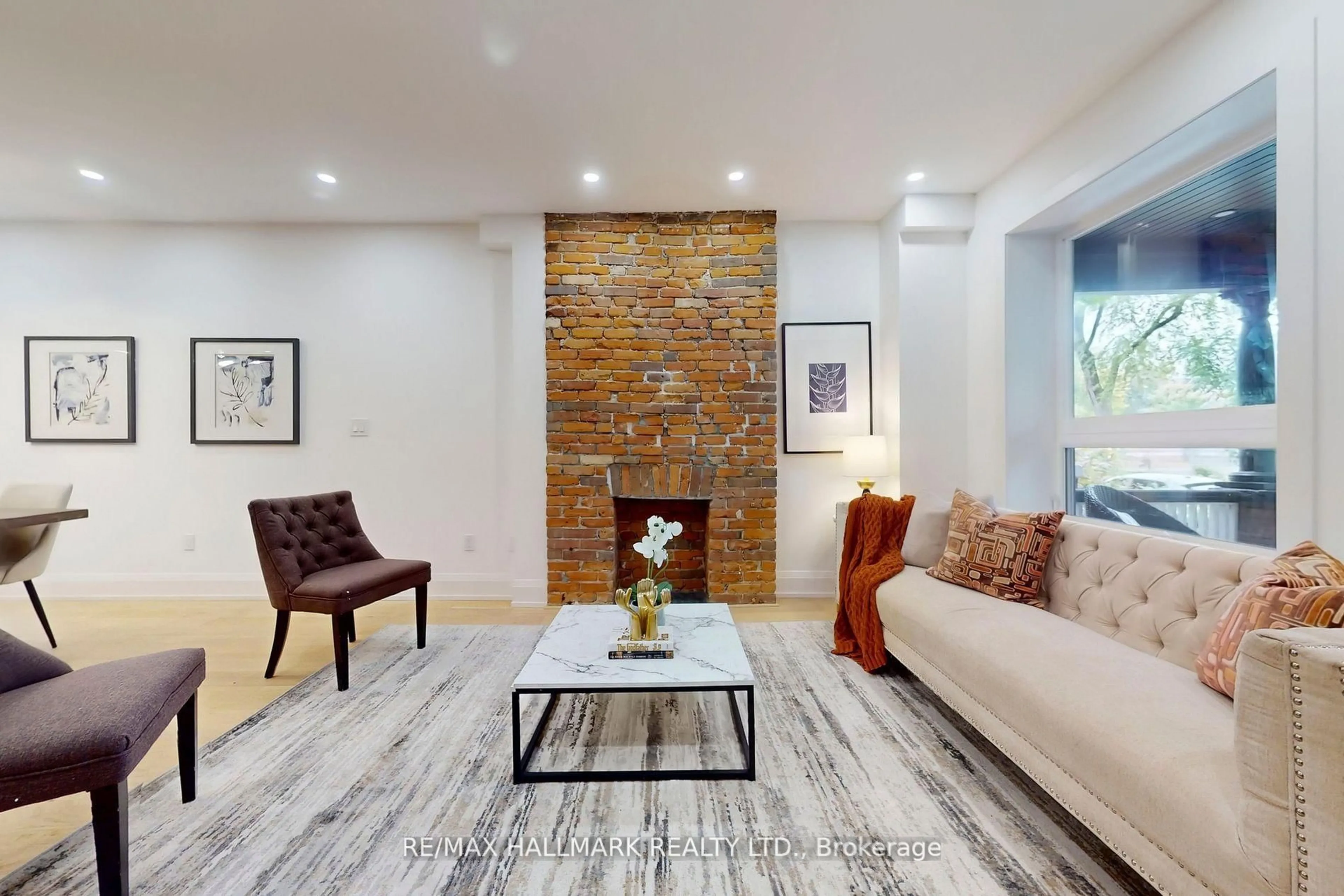 Living room with furniture, ceramic/tile floor for 51 Withrow Ave, Toronto Ontario M4K 1C8