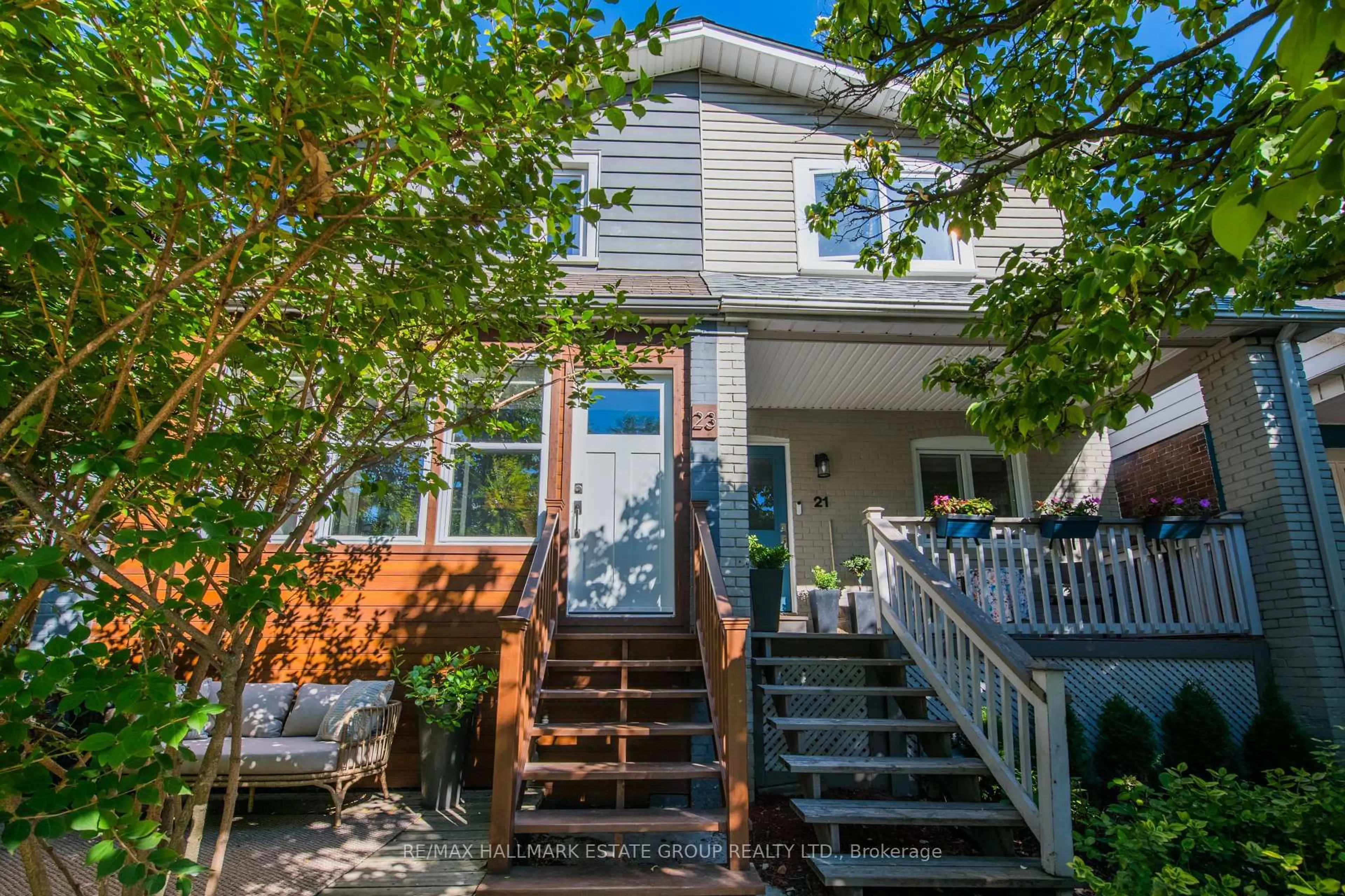 Unknown for 23 Caroline Ave, Toronto Ontario M4M 2X6