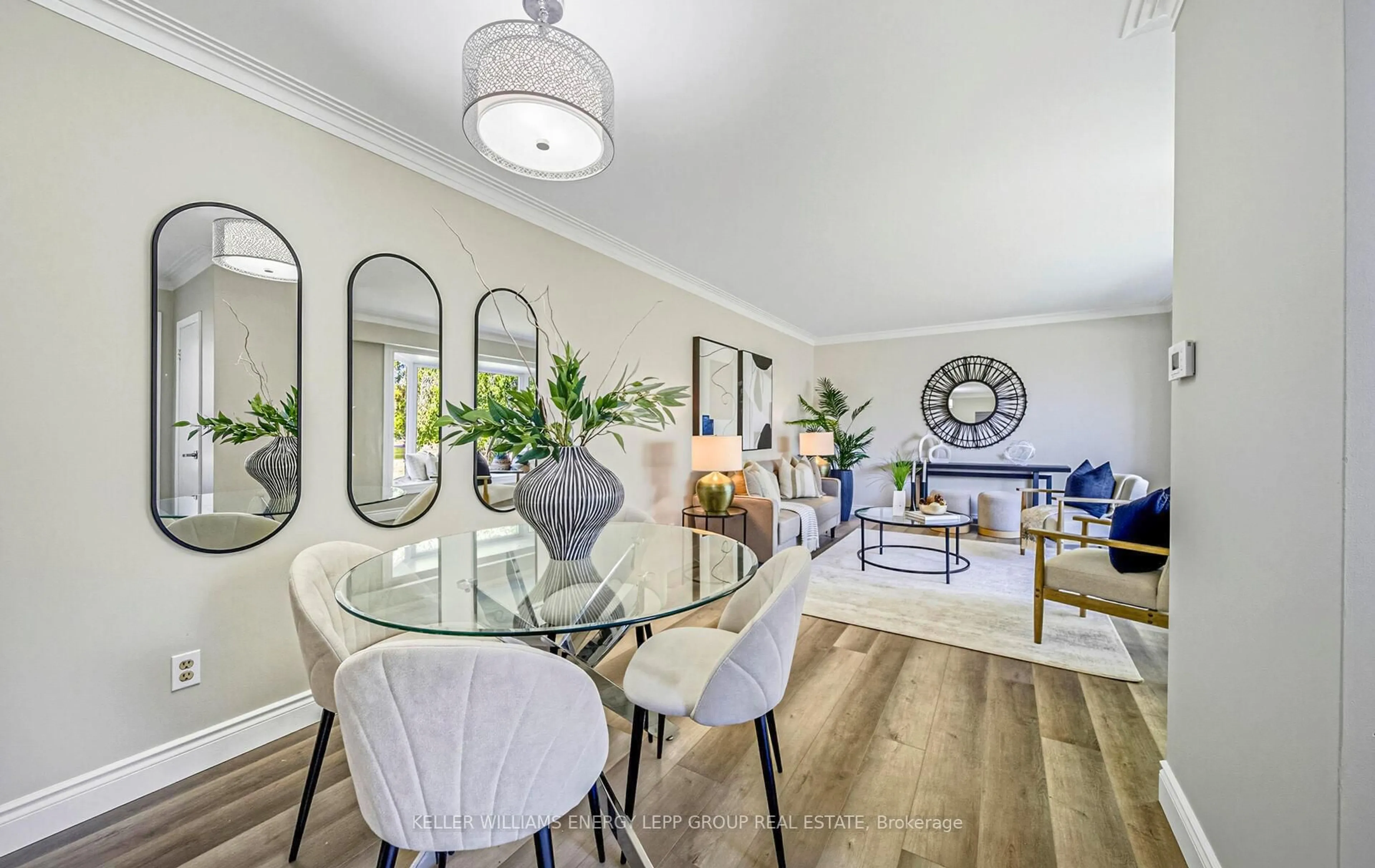 Dining room, unknown for 564 Central Park Blvd, Oshawa Ontario L1G 6A4