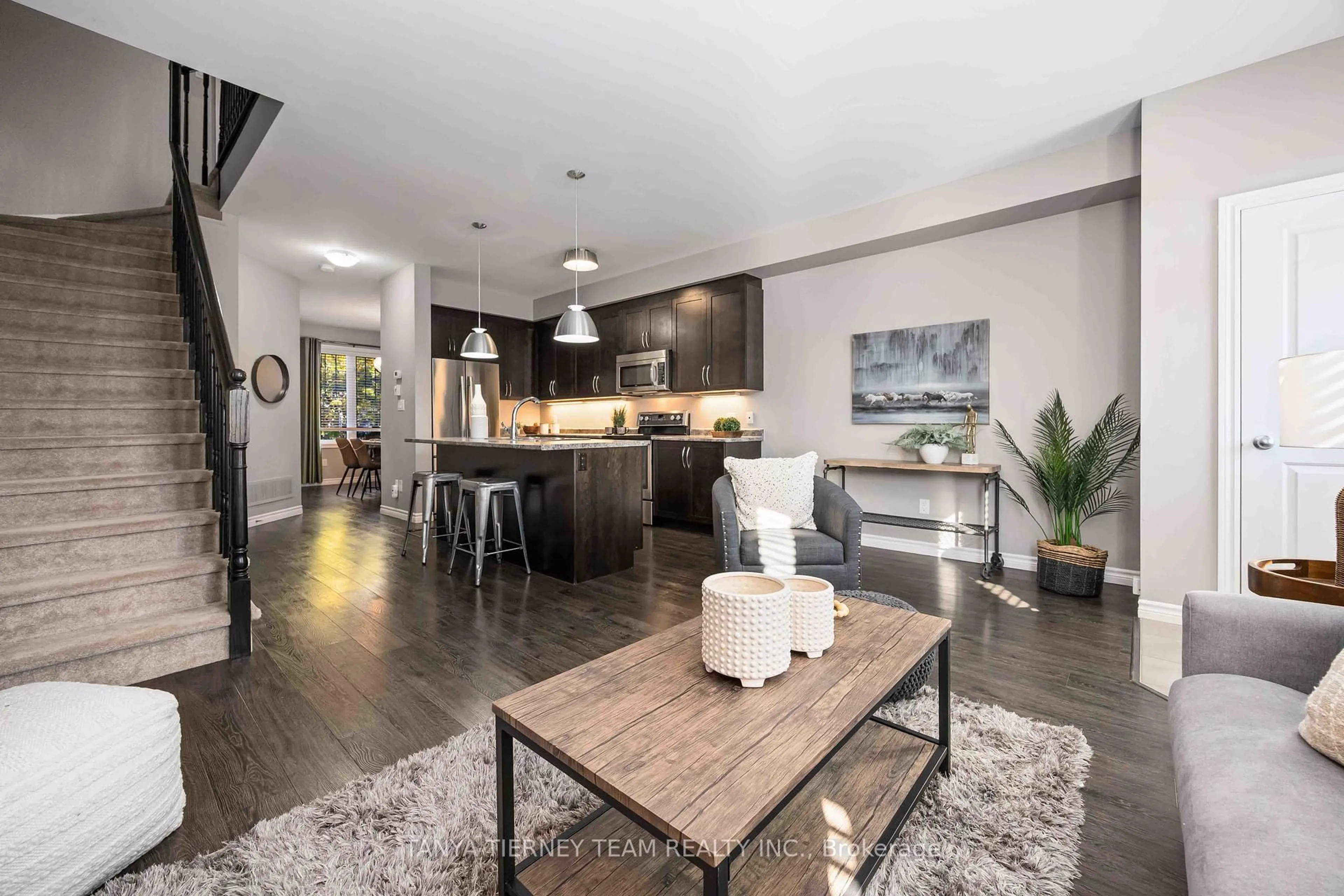 Open concept kitchen, wood/laminate floor for 49 Ted Miller Cres, Clarington Ontario L2N 1E7