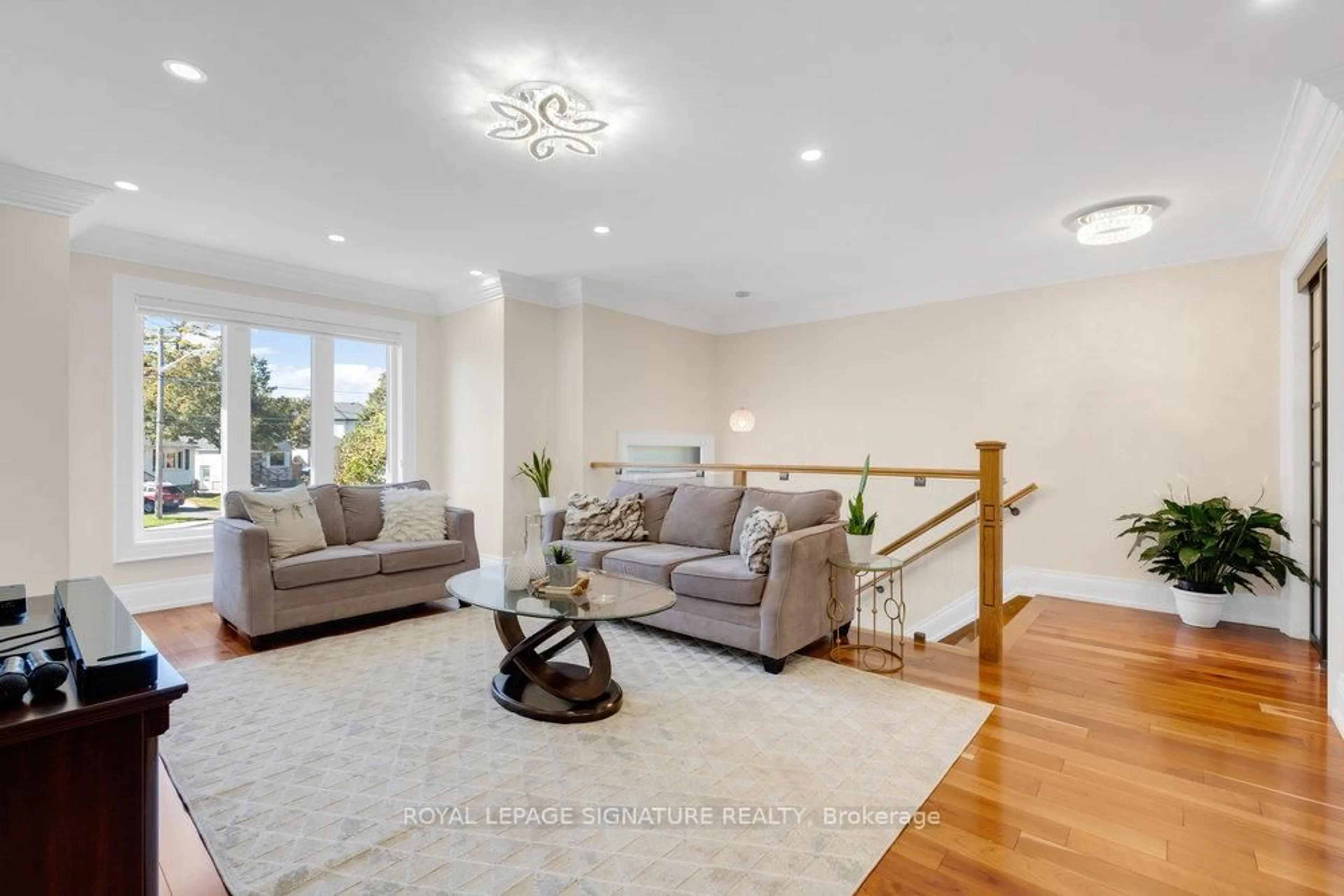 Living room with furniture, unknown for 229A McIntosh St, Toronto Ontario M1N 3Z2