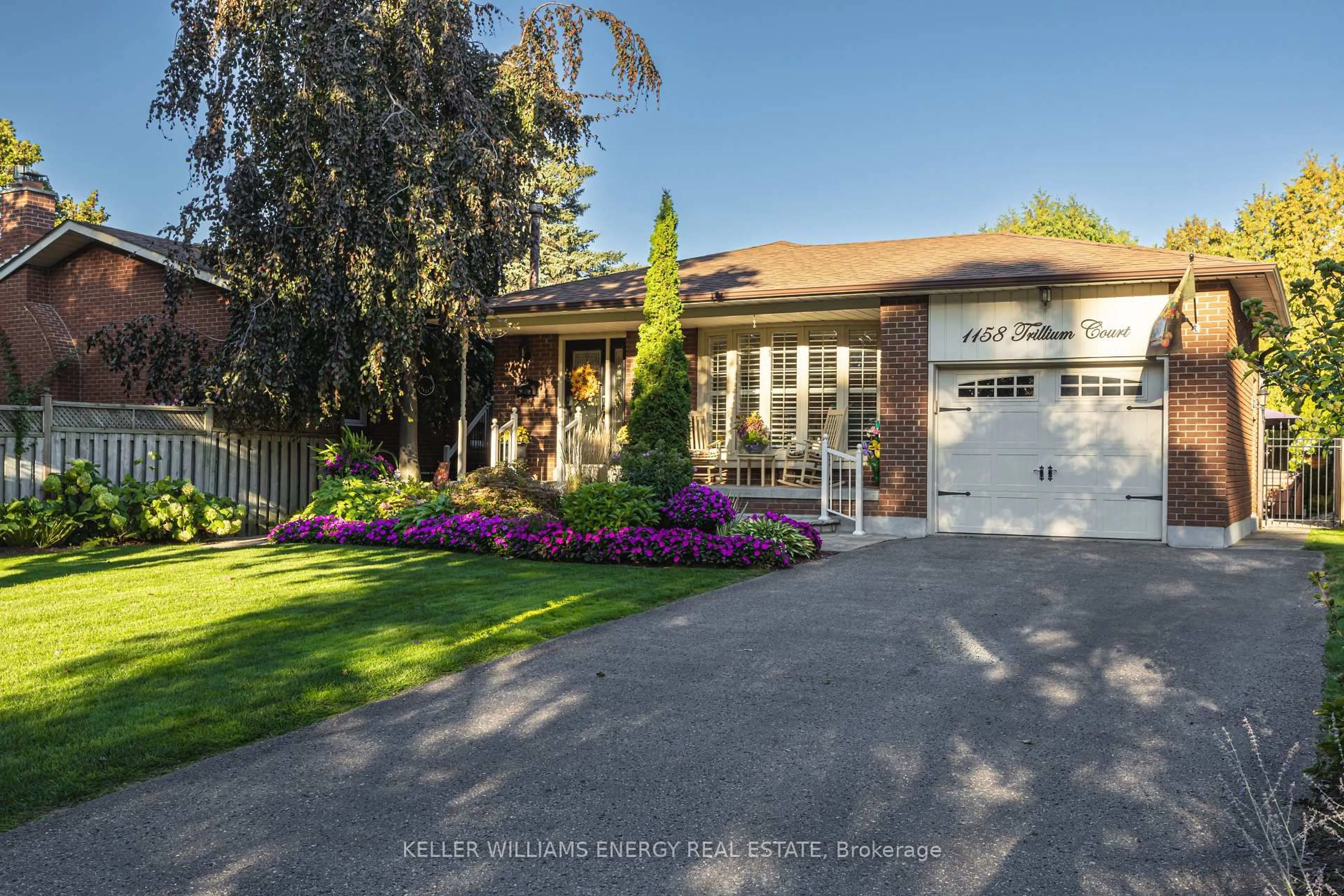 Home with brick exterior material, street for 1158 Trillium Crt, Oshawa Ontario L1G 7M2