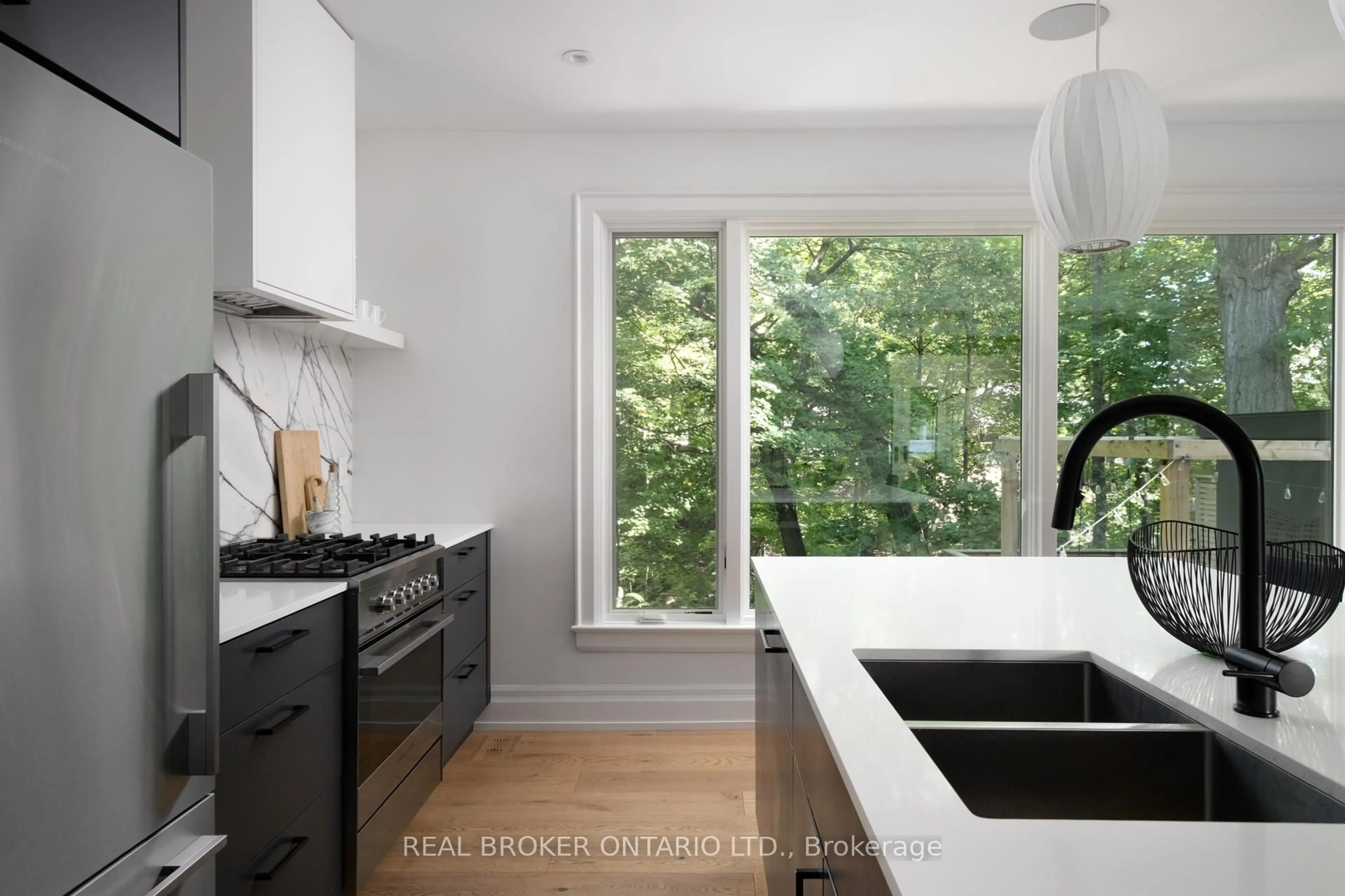 Contemporary kitchen, unknown for 5 Wembley Dr, Toronto Ontario M4L 3C9