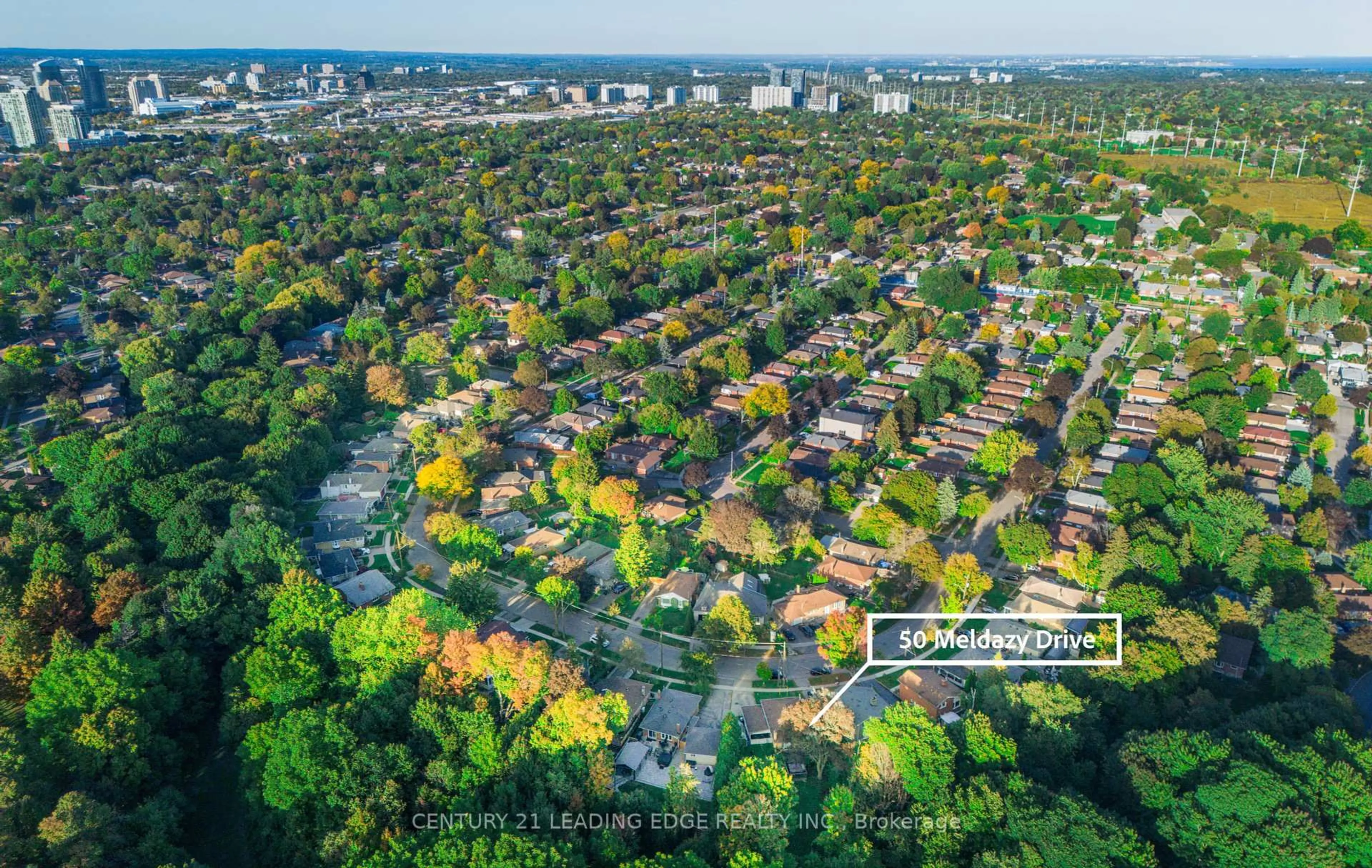 A pic from outside/outdoor area/front of a property/back of a property/a pic from drone, street for 50 Meldazy Dr, Toronto Ontario M1P 4G1
