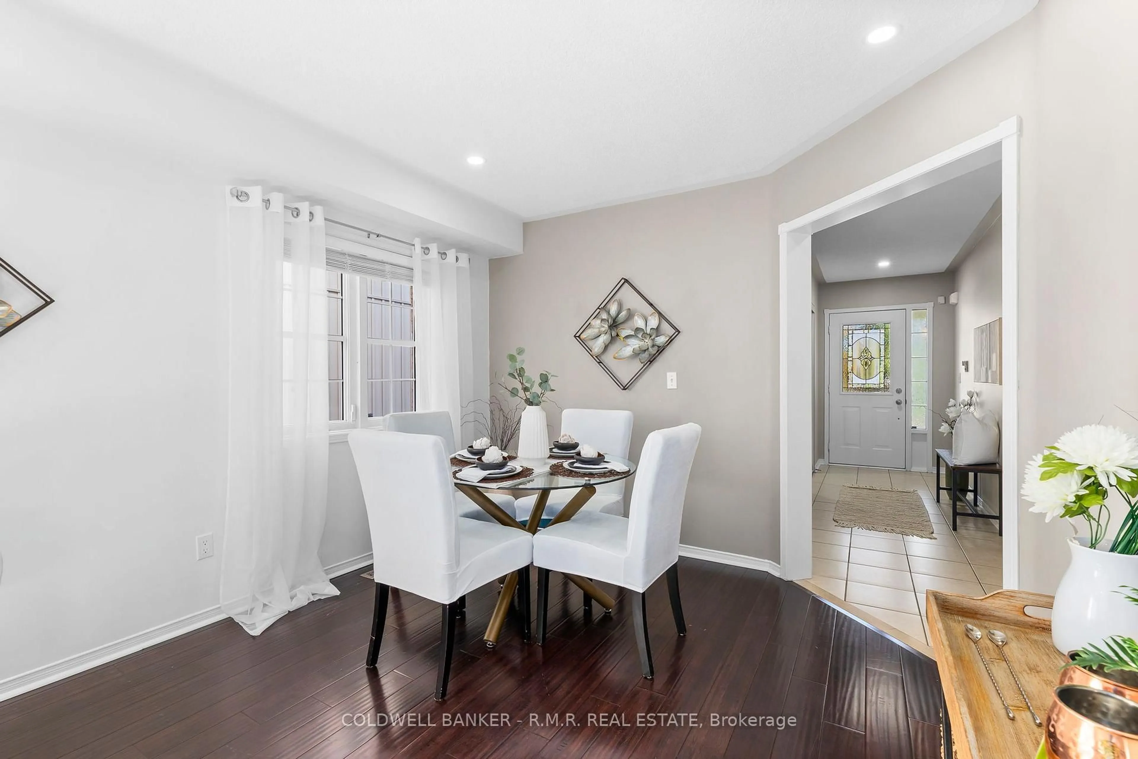 Dining room, unknown for 62 Ipswich Pl, Whitby Ontario L1M 2K2