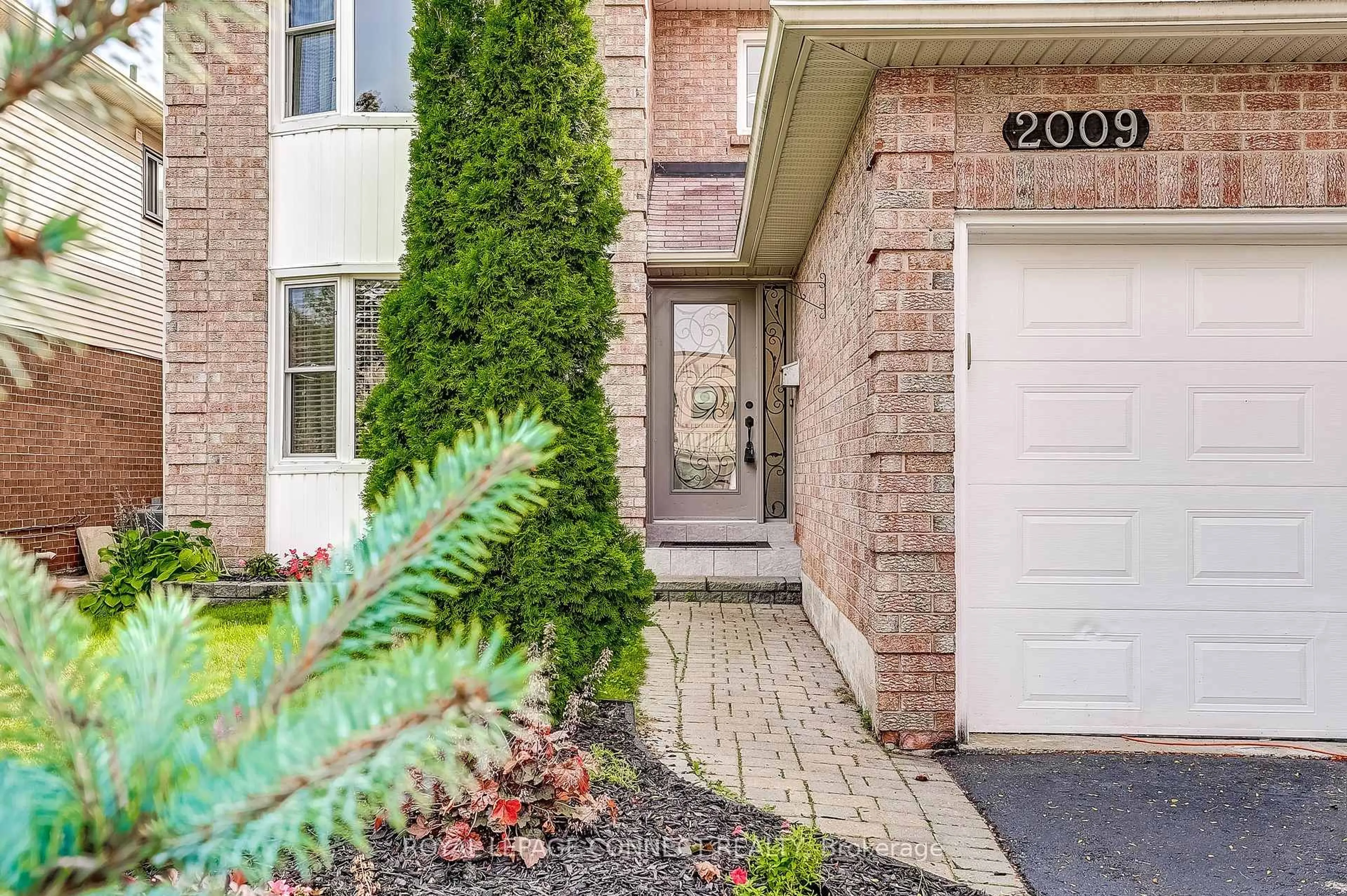 Unknown for 2009 Bushmill St, Pickering Ontario L1X 1C8