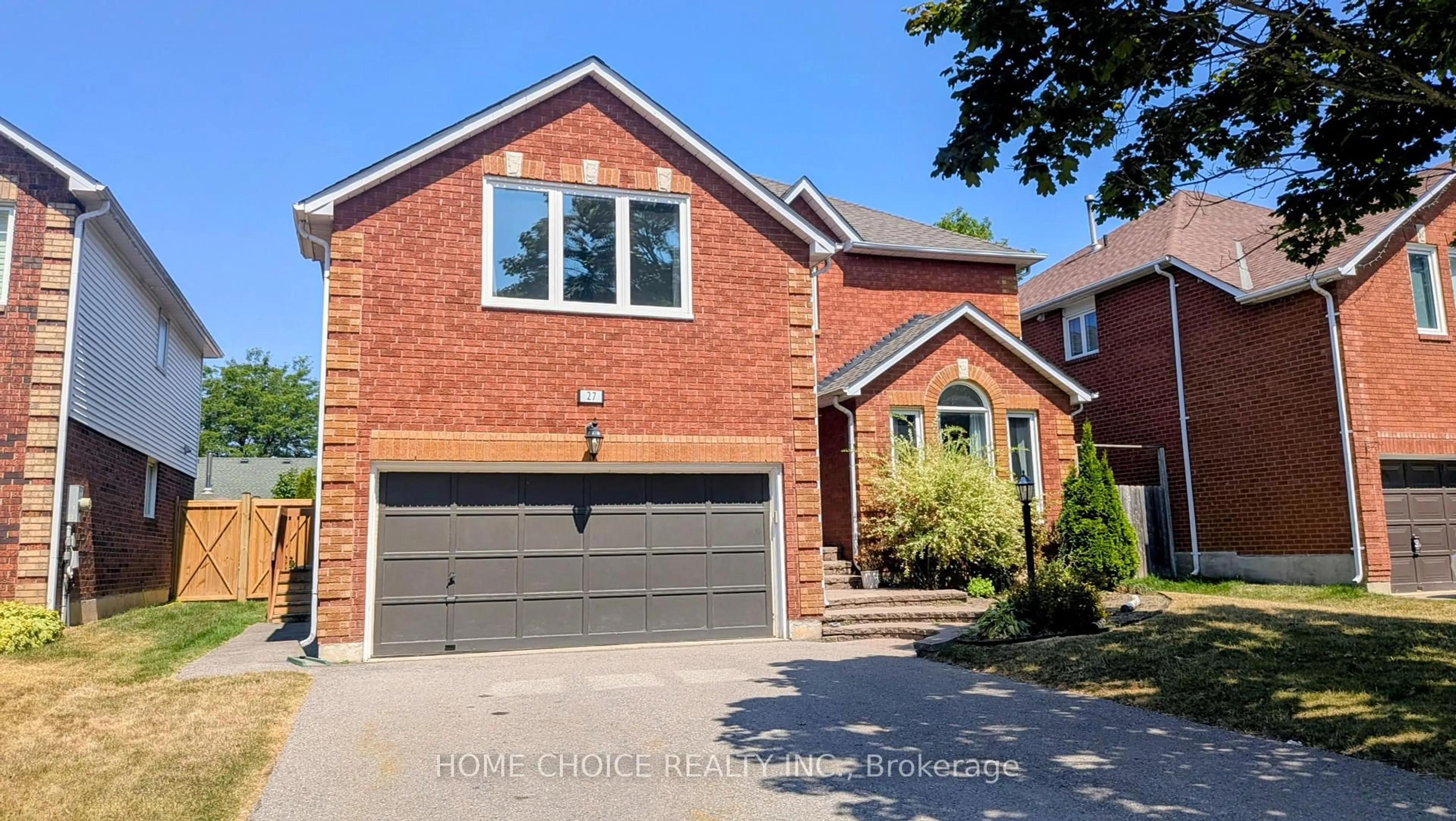 Home with brick exterior material, street for 27 Doncaster Cres, Clarington Ontario L1B 1E8