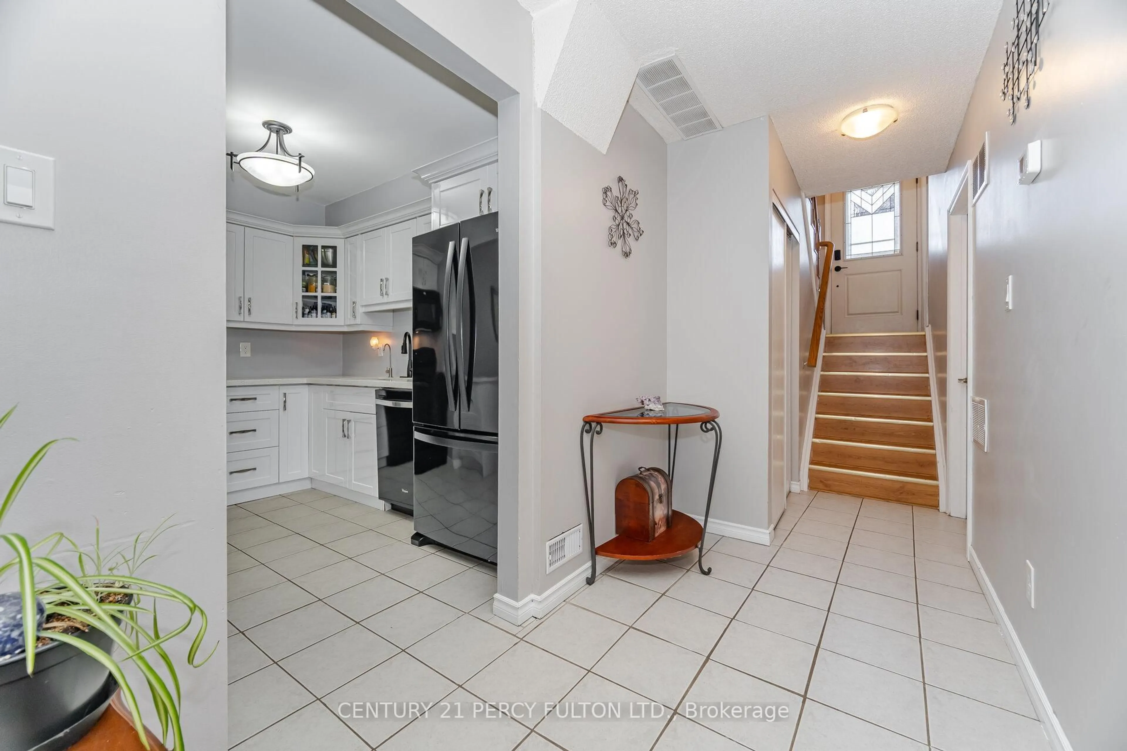 Unknown for 30 Firwood Ave, Clarington Ontario L1E 1P9
