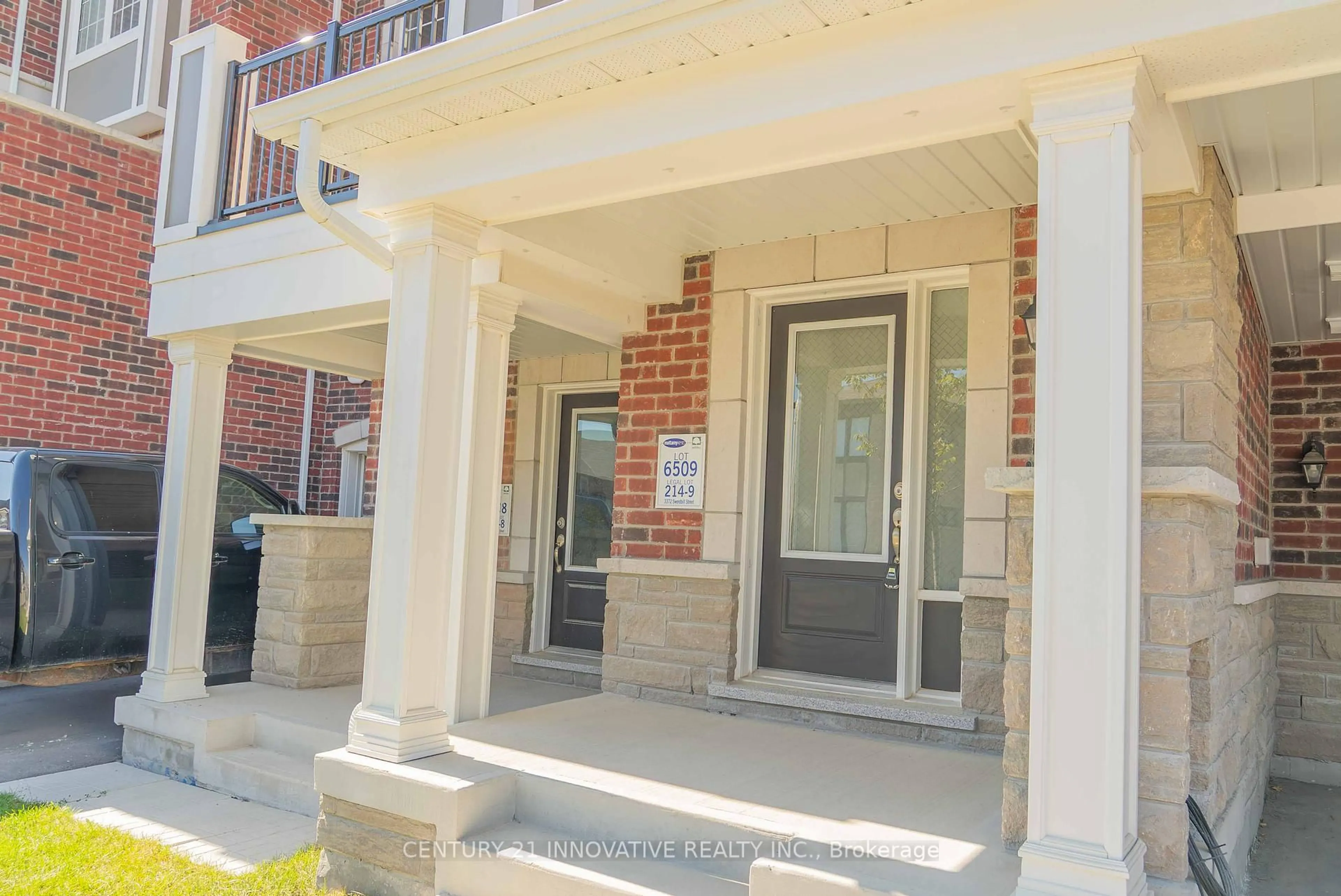 Unknown for 3372 Swordbill St, Pickering Ontario L1X 0N1