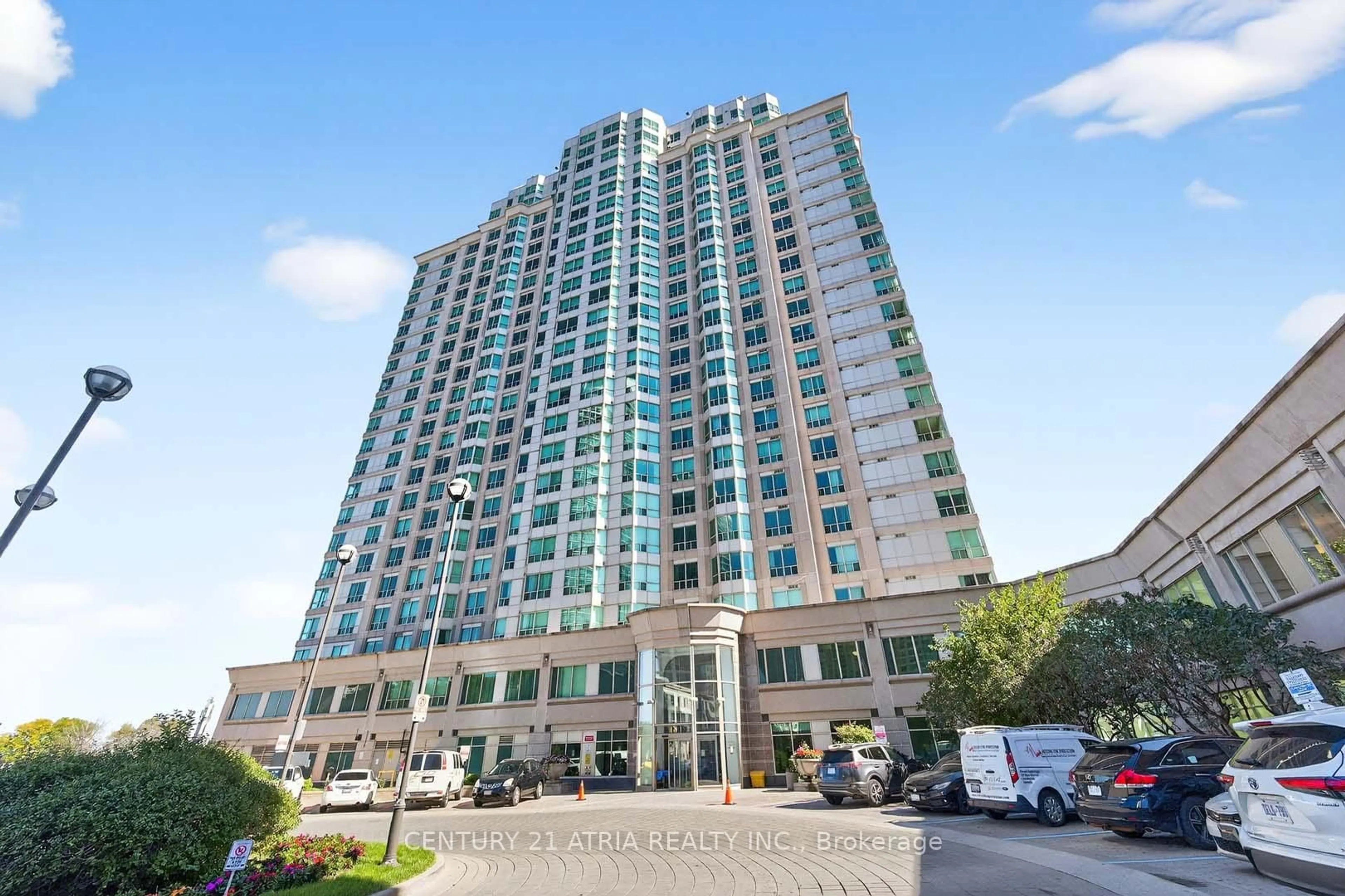 Indoor foyer for 11 Lee Centre Dr #1115, Toronto Ontario M1H 3J5